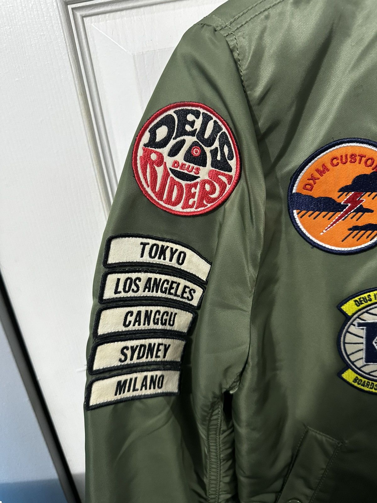 Deus Ex Machina Deus Ex Machina 10th Anniversary MA-1 bomber Size US S / EU 44-46 / 1 - 3 Thumbnail