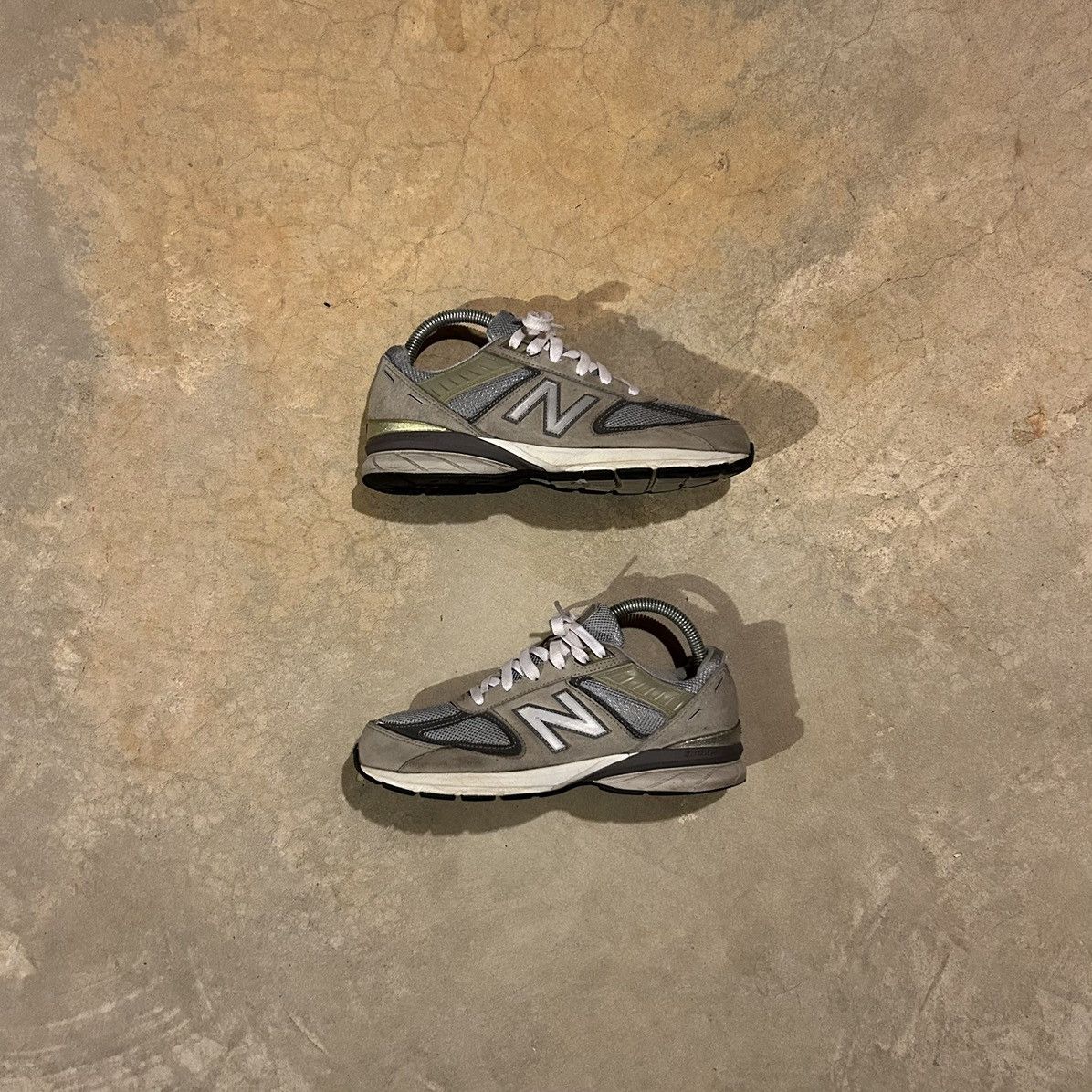 Japanese Brand × New Balance New Balance 990v5 Core Grey US 7 Size US 7 / EU 40 - 1 Thumbnail