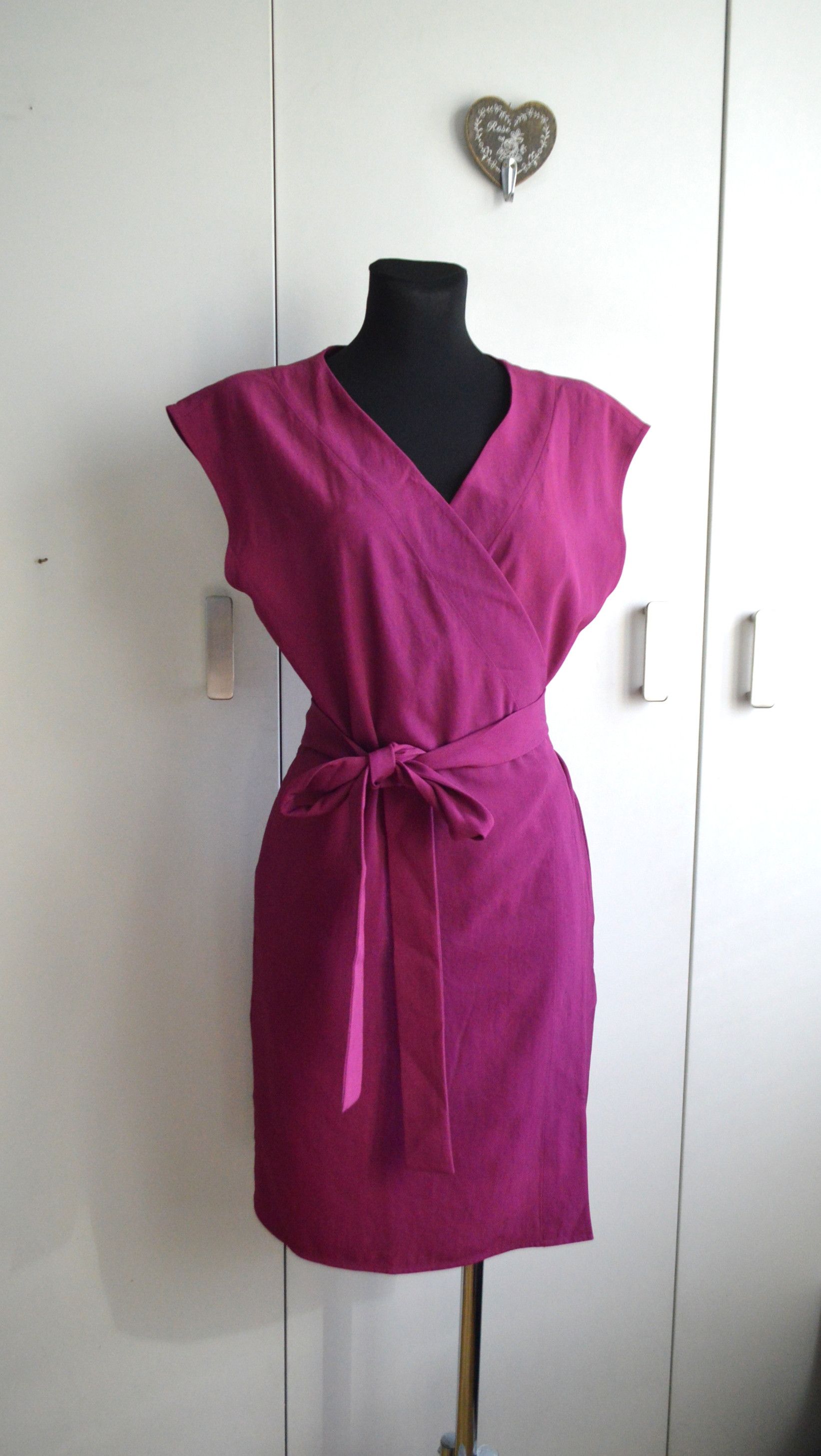 Everlane Everlane BNWT Japanese GoWeave Sleeveless Wrap Dress Size M / US 6-8 / IT 42-44 - 1 Thumbnail