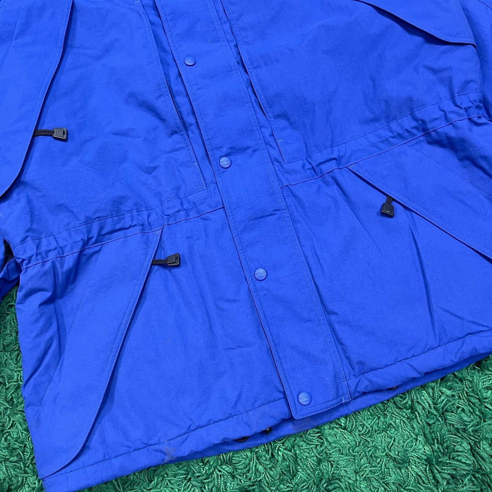 L.L. Bean × Vintage Vintage L.L.Bean hooded mountain parka puffer jacket size XL Size US XL / EU 56 / 4 - 4 Thumbnail