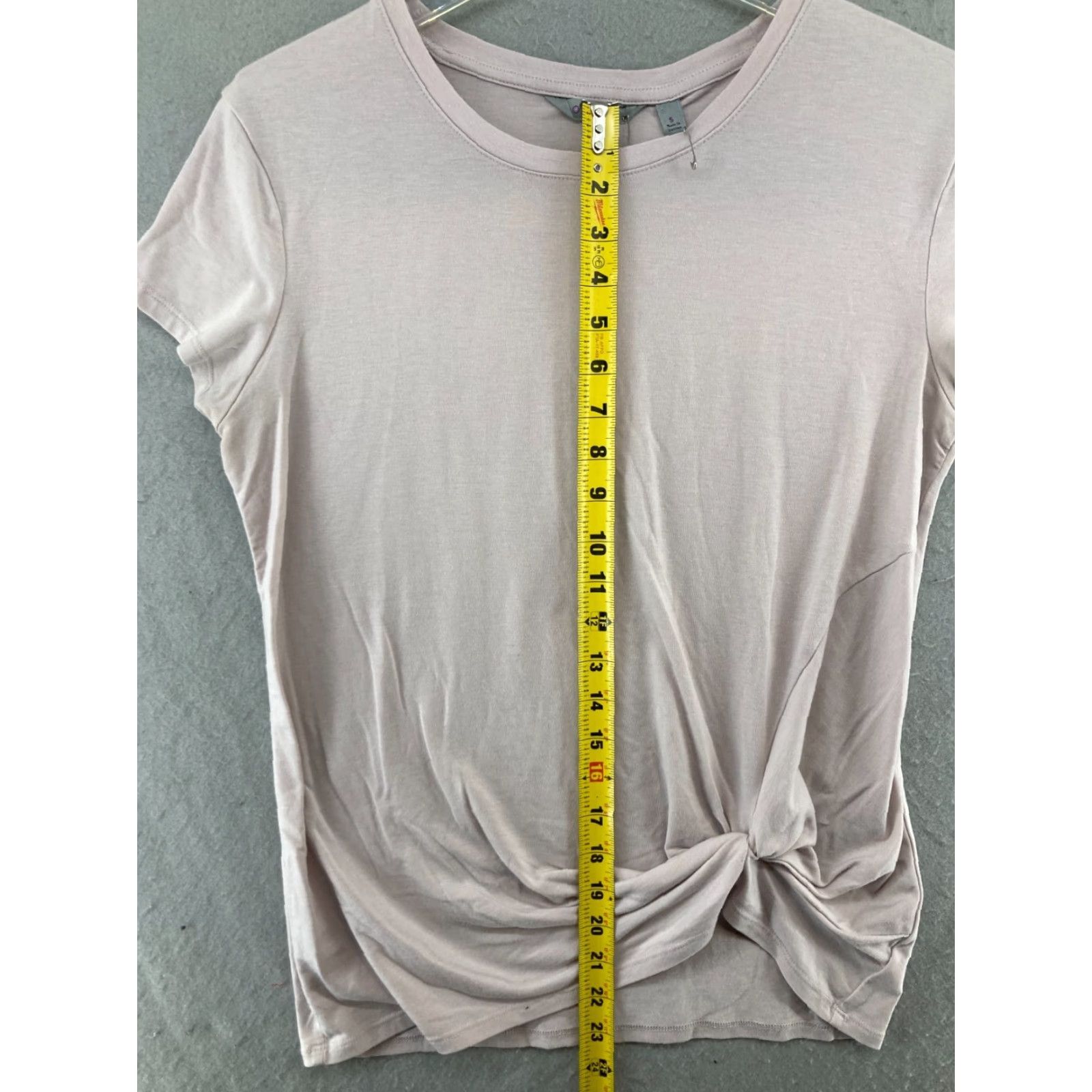 Athleta Athleta Shirt Women Small Pink Yoga Knotted Front Athletic Size S / US 4 / IT 40 - 3 Thumbnail