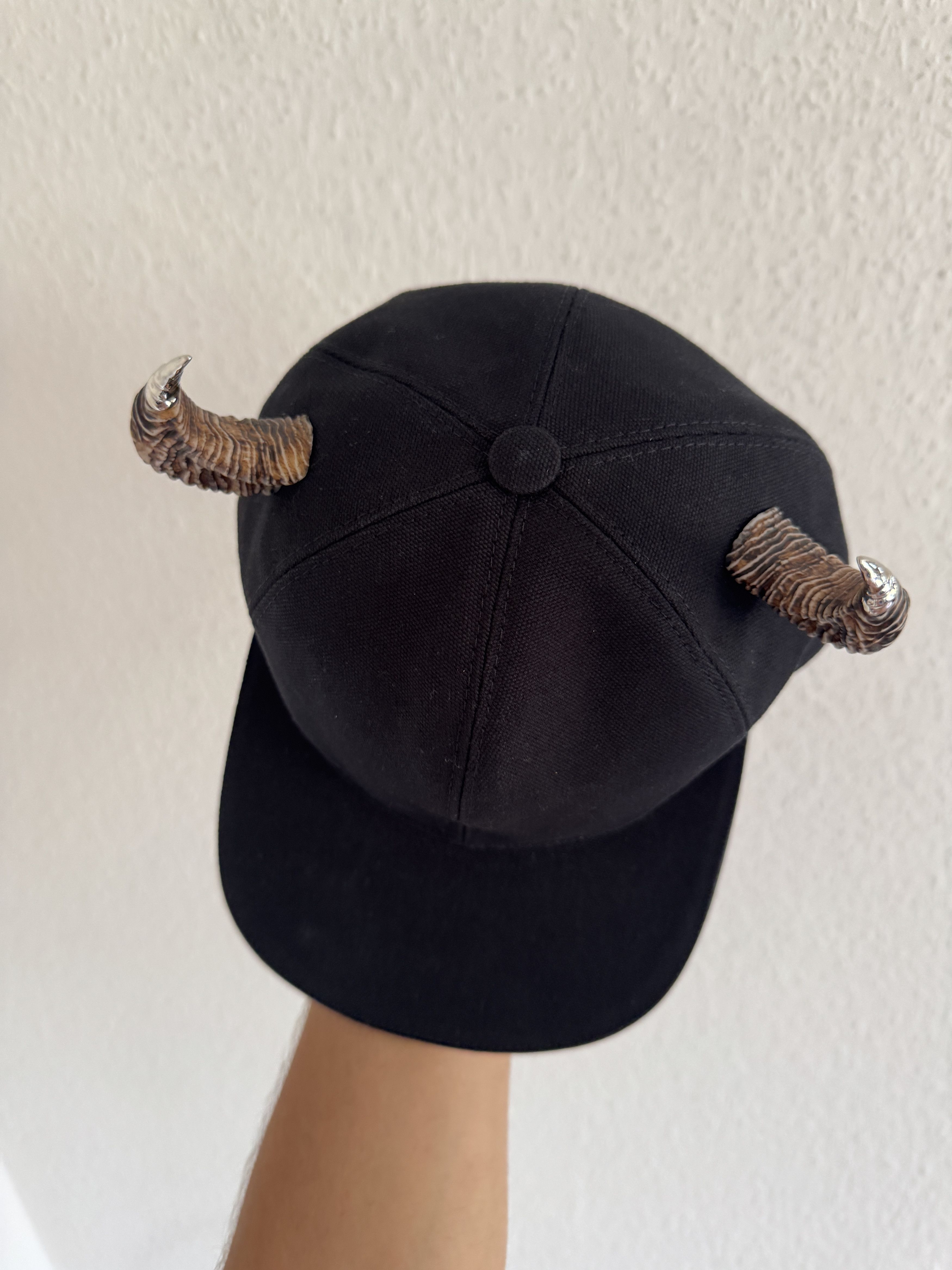 Givenchy Horn-detailed cap with 4G plaque Size ONE SIZE - 6 Thumbnail