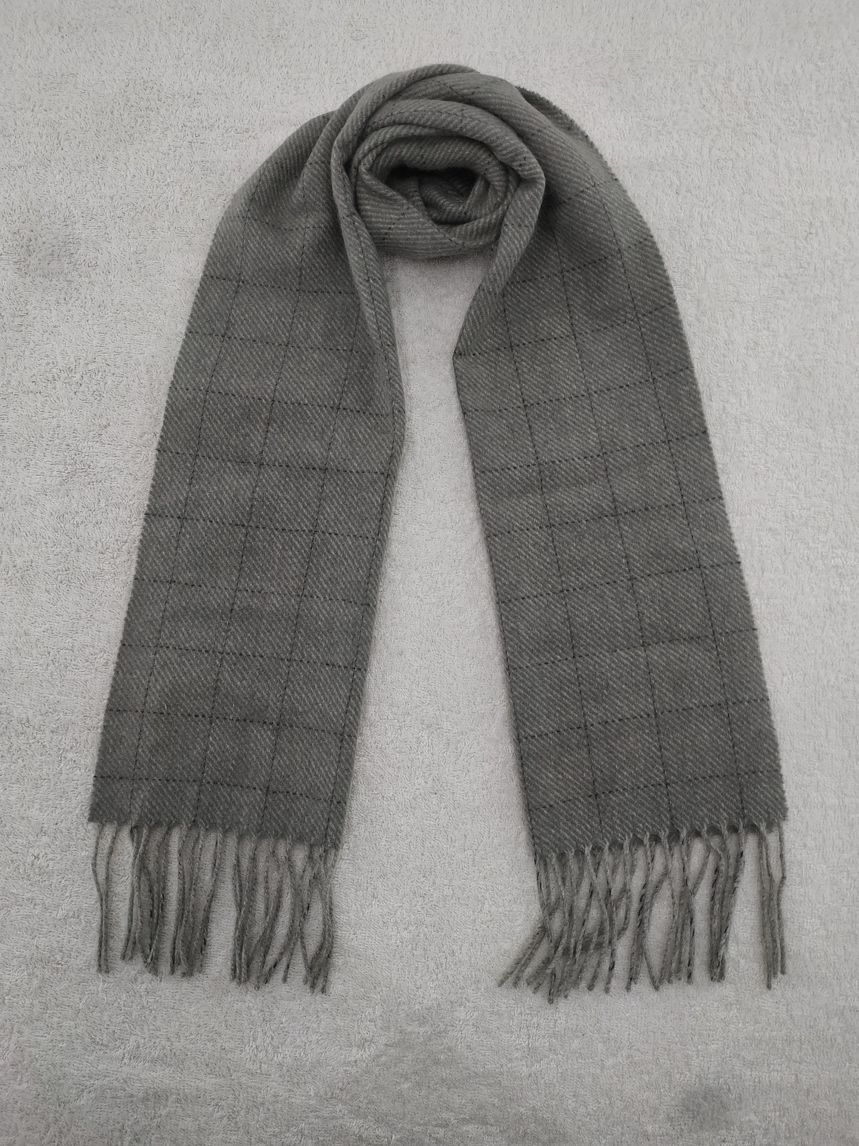 Chaps Vintage Chaps Scarf/Muffler/Neckwear MF282 Size ONE SIZE - 1 Thumbnail