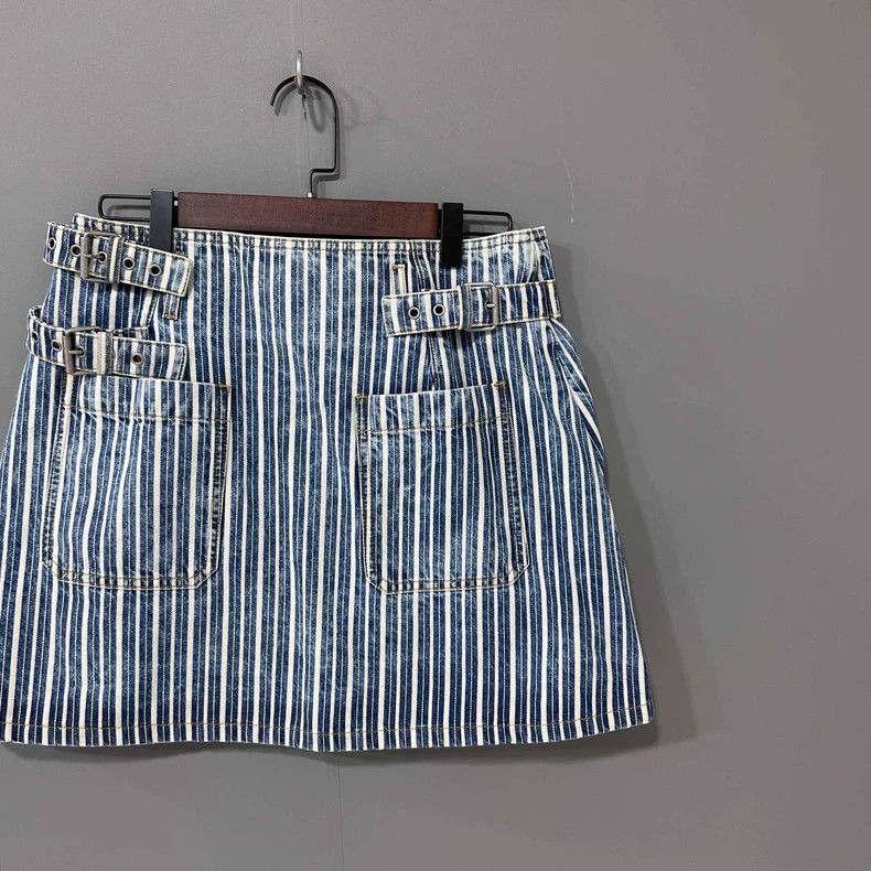 Dior Dior Striped washed denim skirt 2506-Nextarrow Size 26" / US 2 / IT 38 - 2 Thumbnail