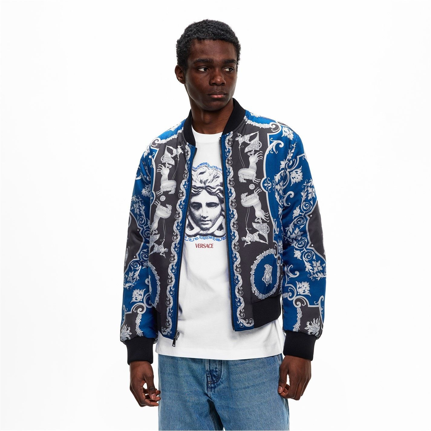 Versace o1g2r1mq0526 Reversible Bomber Jacket in Black Size US M / EU 48-50 / 2 - 7 Thumbnail