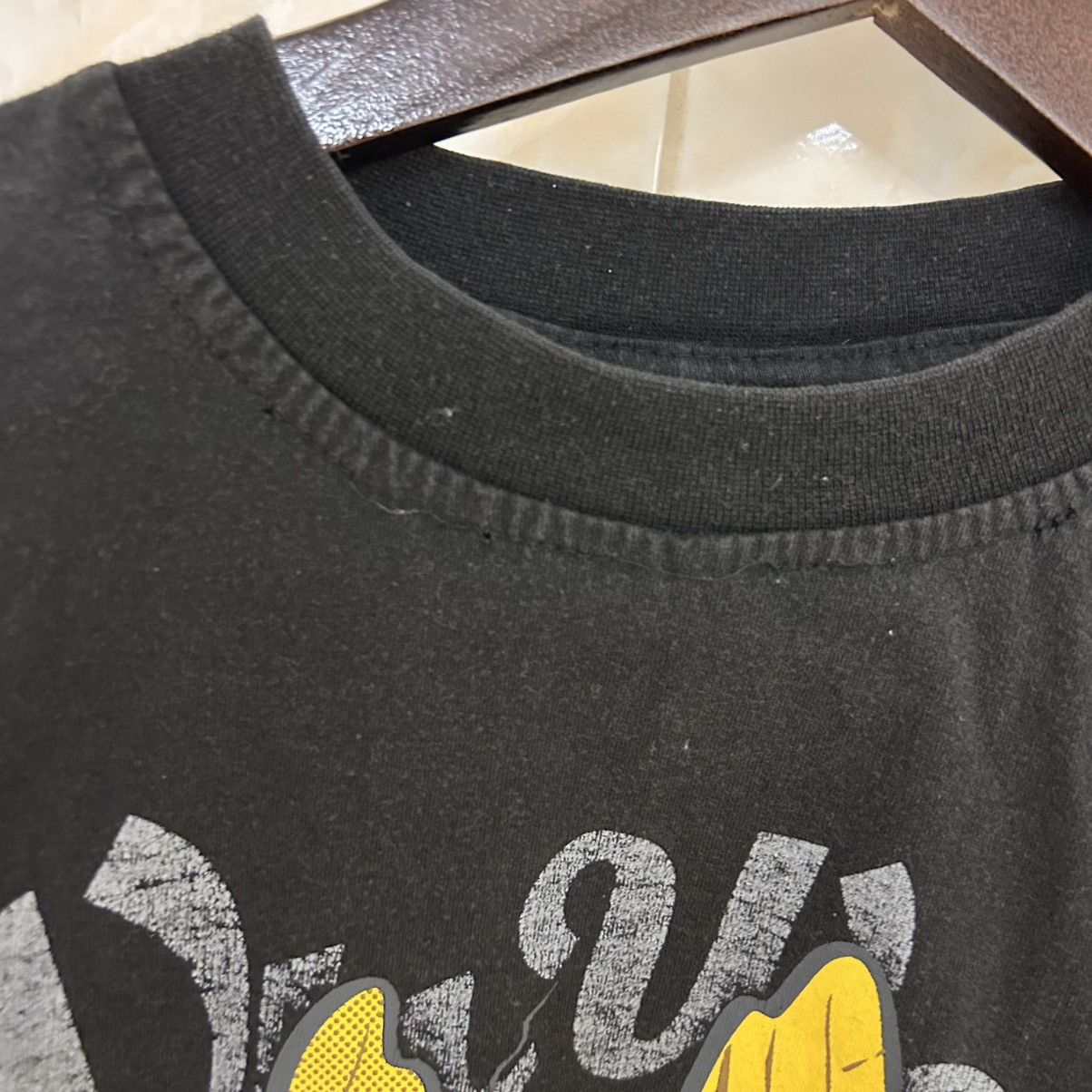 Wu-Tang Clan Wu-Wear Graphic Killer Bee Wu Rap Under WearT-Shirt Size US M / EU 48-50 / 2 - 4 Thumbnail