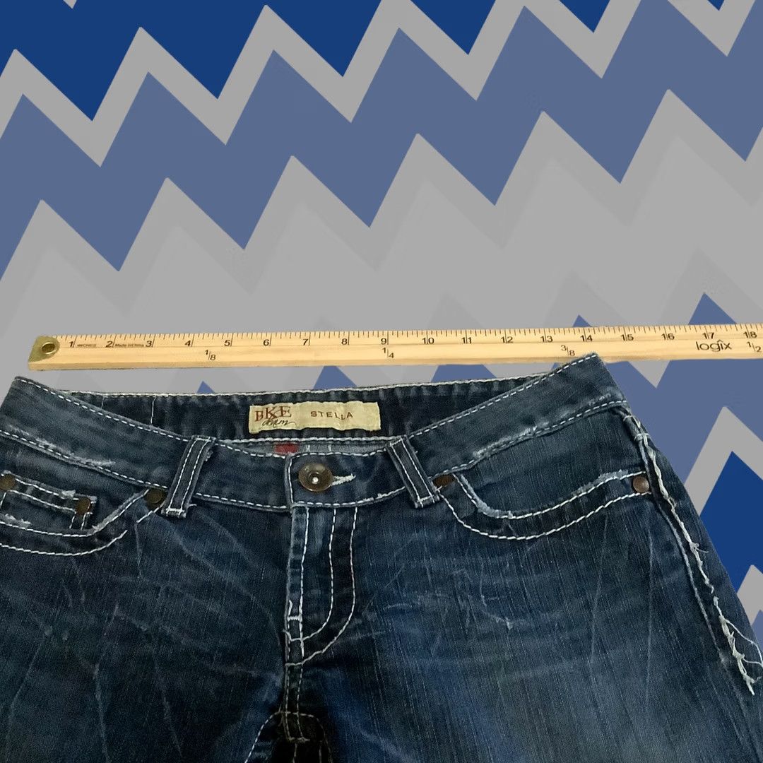 Vintage BKE Buckle Stella Jean Shorts Women 28 Blue Distressed Thick Stitch Stretch Denim Short Stella Size 28" / US 6 / IT 42 - 1 Thumbnail