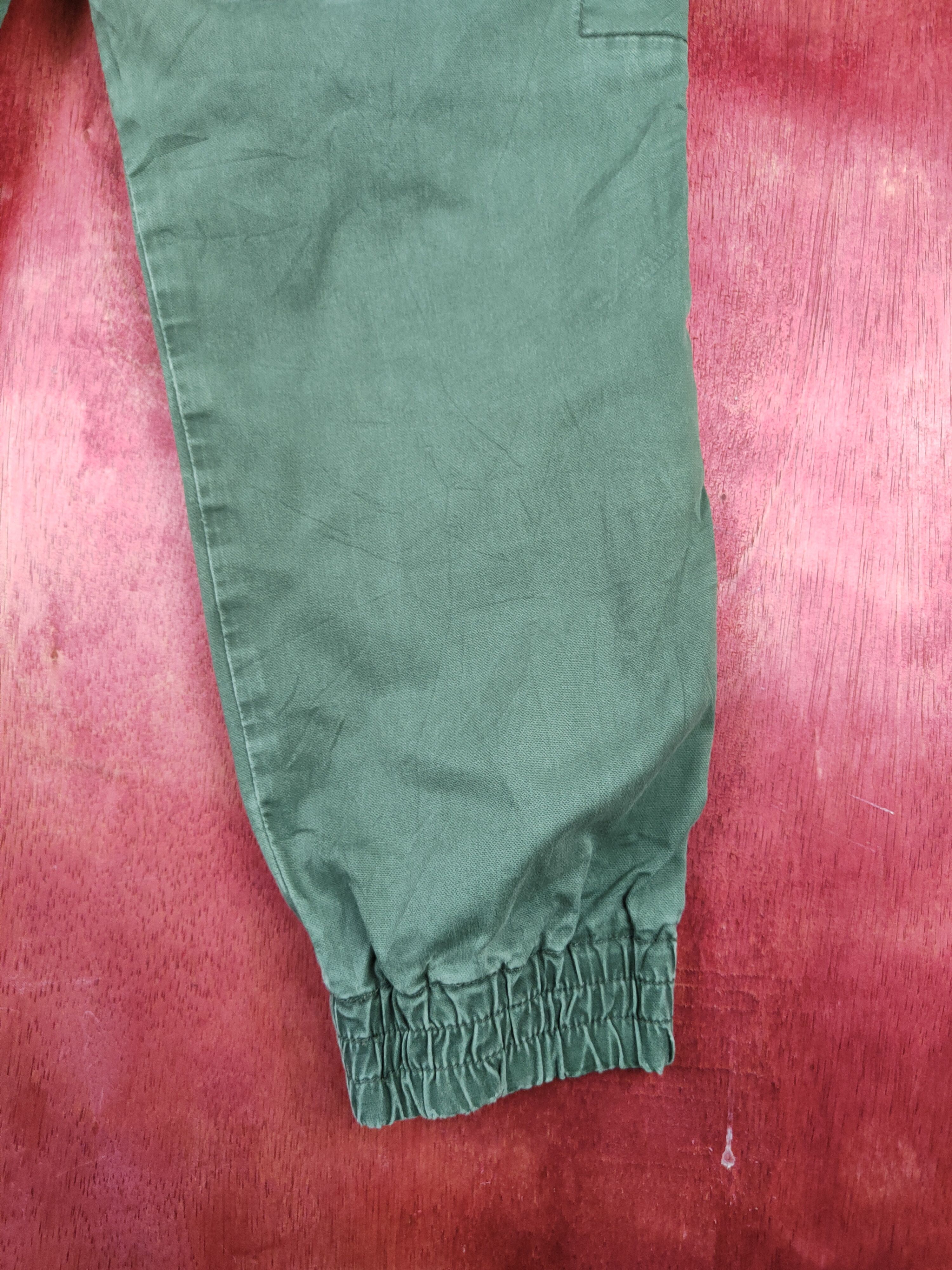 Japanese Brand × Uniqlo Uniqlo Green Multipocket Tactical Jogger Pants #S1286 Size US 29 - 12 Thumbnail