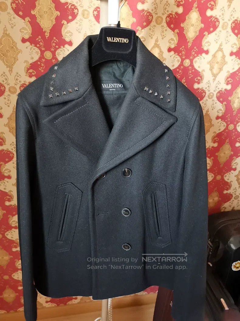 Valentino Valentino cropped jackets Size L / US 10 / IT 46 - 1 Thumbnail
