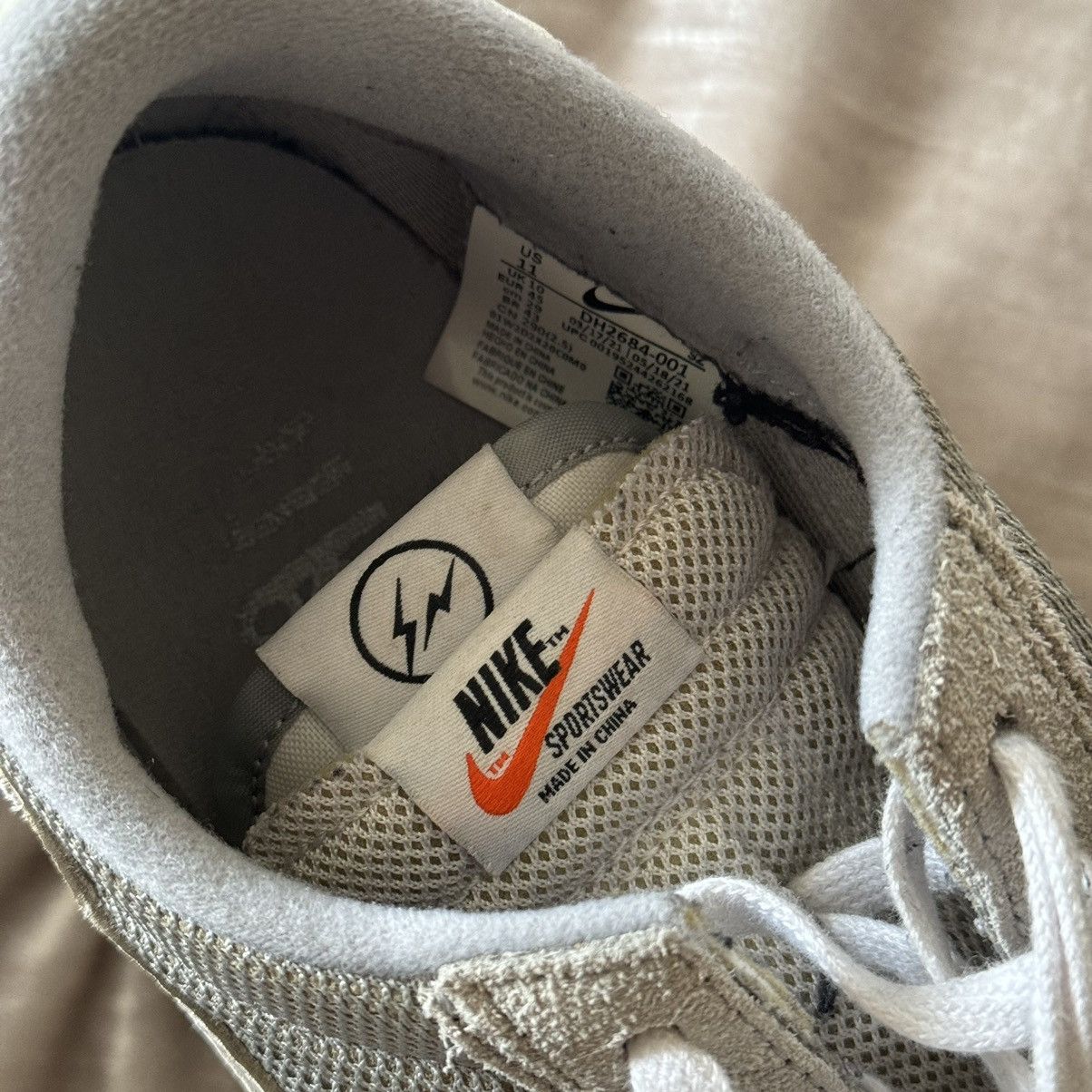 Fragment Design × Nike × Sacai Nike Safari Fragment Sneakers Size US 11 / EU 44 - 6 Thumbnail
