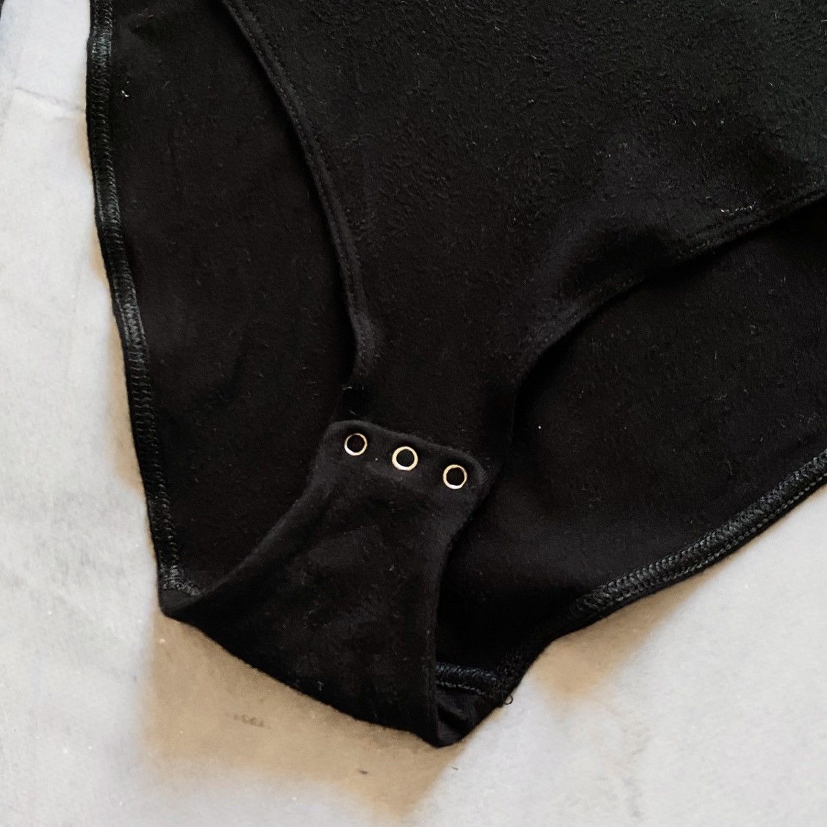 Versace Vintage Versace Black Mesh Cotton Bodysuit Tank Top Size S / US 4 / IT 40 - 4 Thumbnail