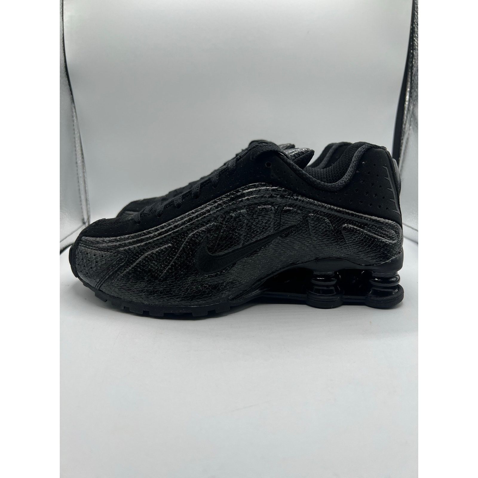Nike Nike Shox Z “Black Snake Print” size 6 women’s Size US 6 / IT 36 - 1 Thumbnail