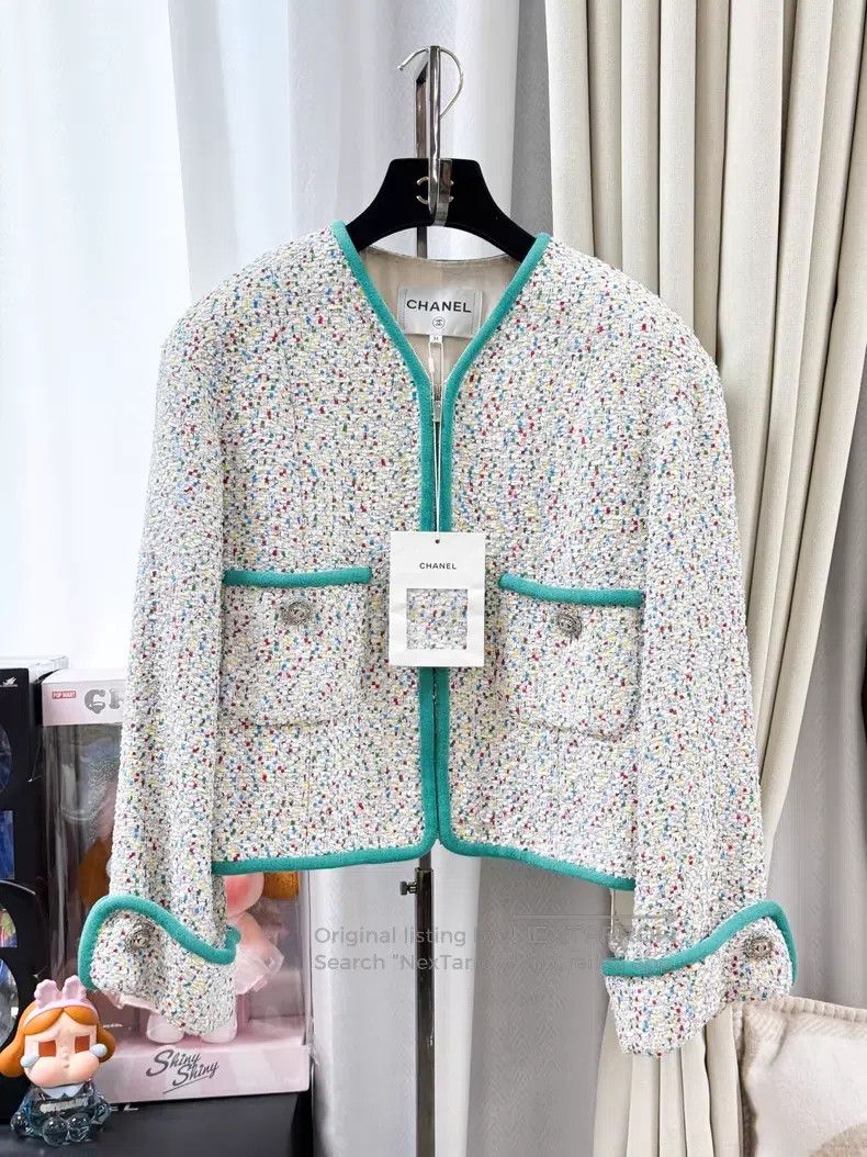 Chanel Chanel Roll-edge colorful tweed fine flash two-pocket zipp Size XS / US 0-2 / IT 36-38 - 1 Thumbnail