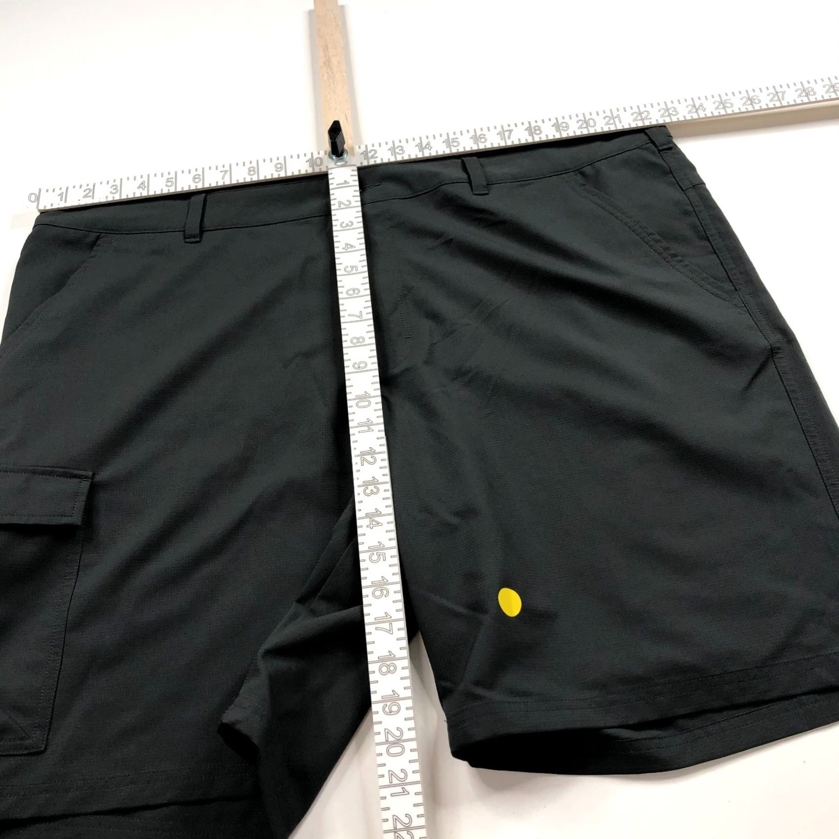 Vintage Columbia 44 (Fit 45W) Omni Shade Trek Trail Cargo 9" Shorts Gray PLS READ Size US 44 / EU 60 - 4 Thumbnail