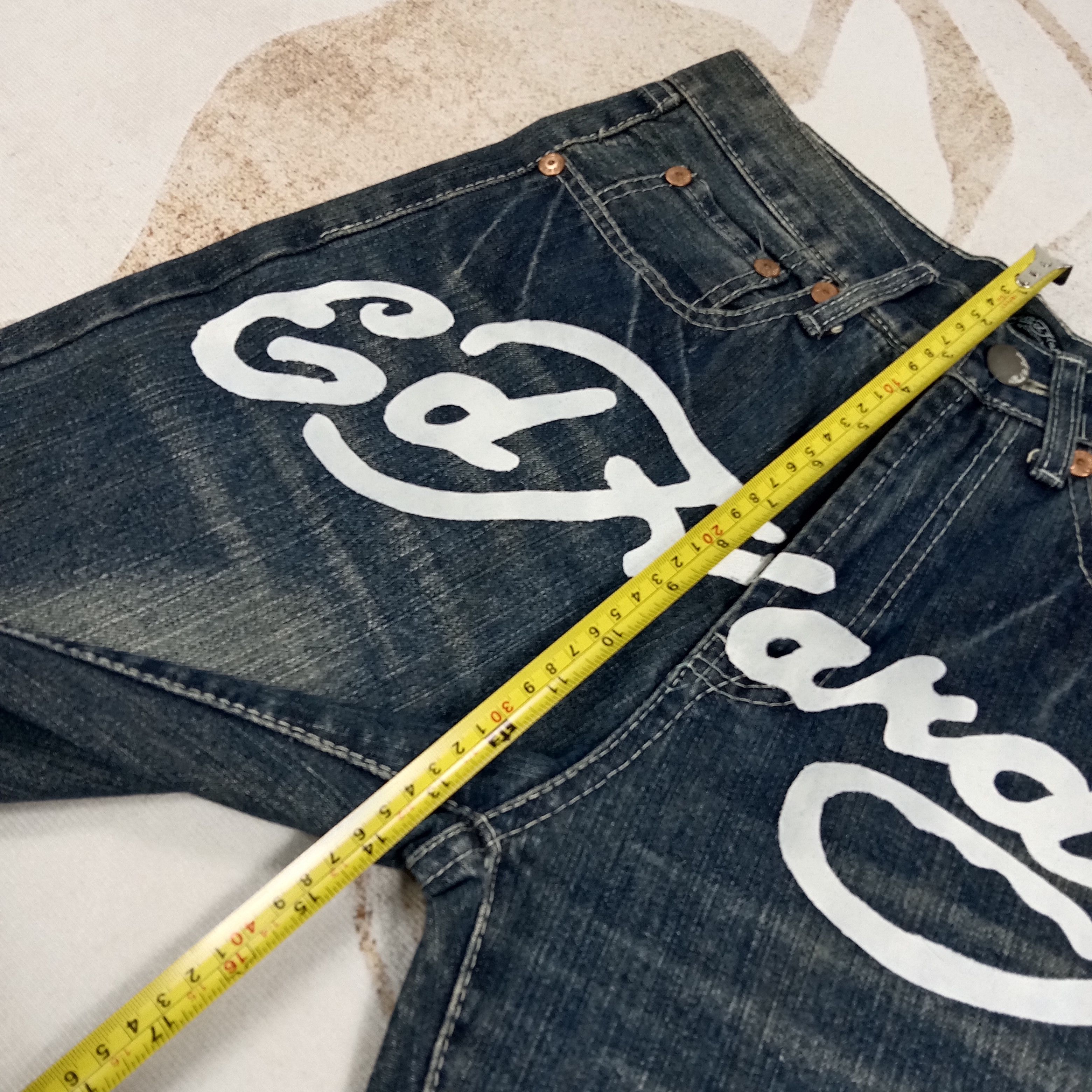 Ed Hardy Ed Hardy by Christian Audigier Baggy Denim Jeans C272N1 Size US 31 - 11 Thumbnail
