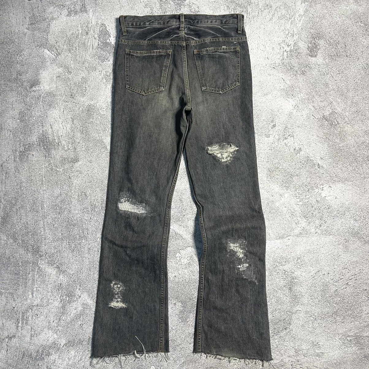 RIPVANWINKLE RIPVANWINKLE Crazy Disstressed Flared Denim Size US 31 - 24 Thumbnail