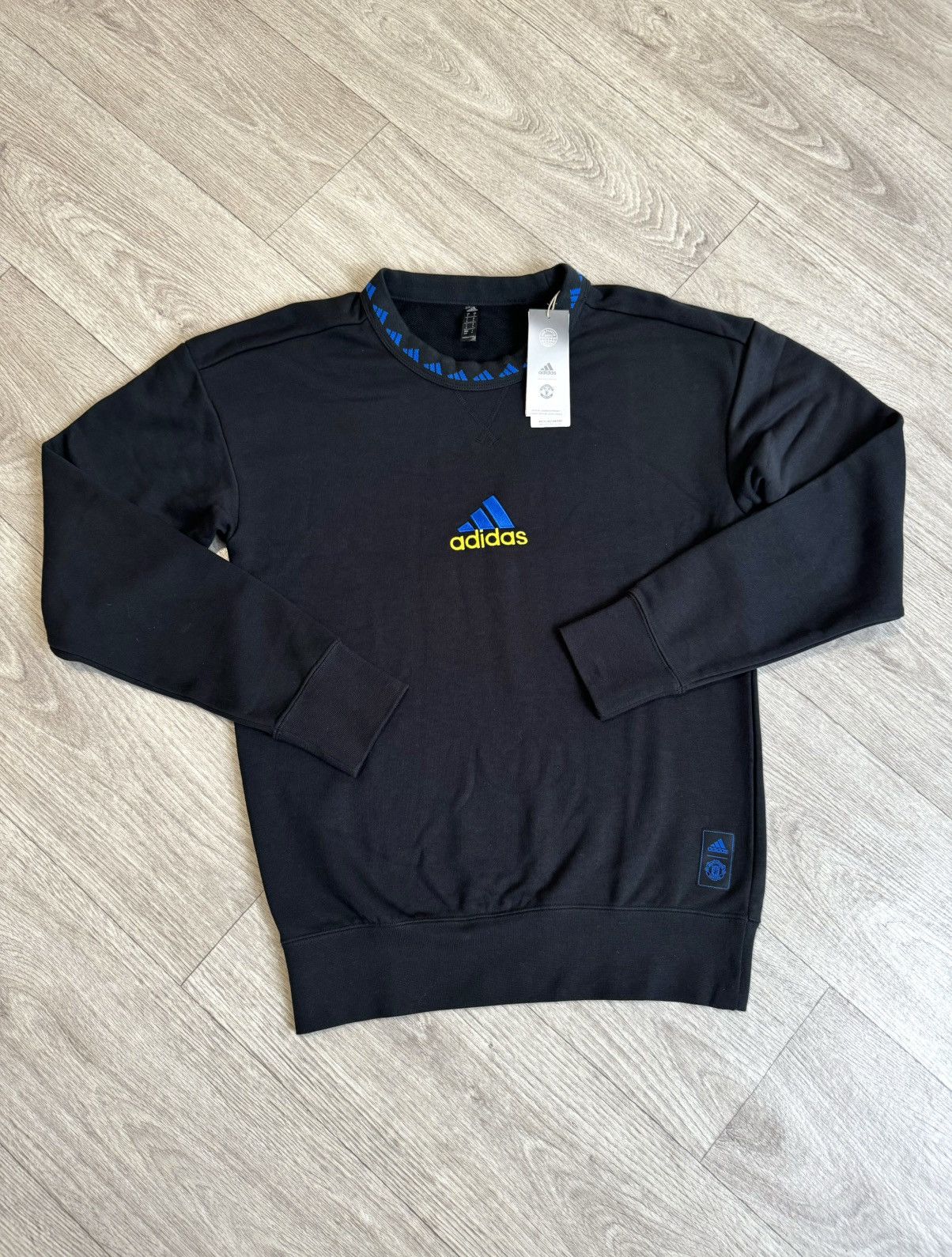 Adidas × Vintage 🔷Adidas x Manchester United Sweatshirt Vintage Style🔷 Size US S / EU 44-46 / 1 - 1 Thumbnail