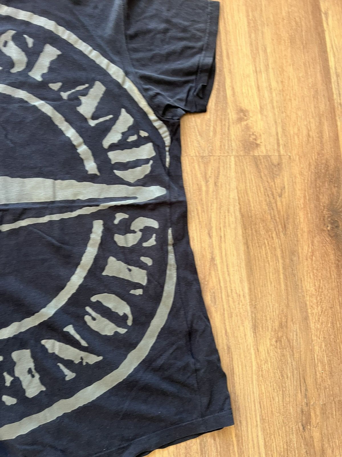 Stone Island Stone Island Glow-in-the-Dark Compass T-Shirt –Black/Size L Size US L / EU 52-54 / 3 - 6 Thumbnail