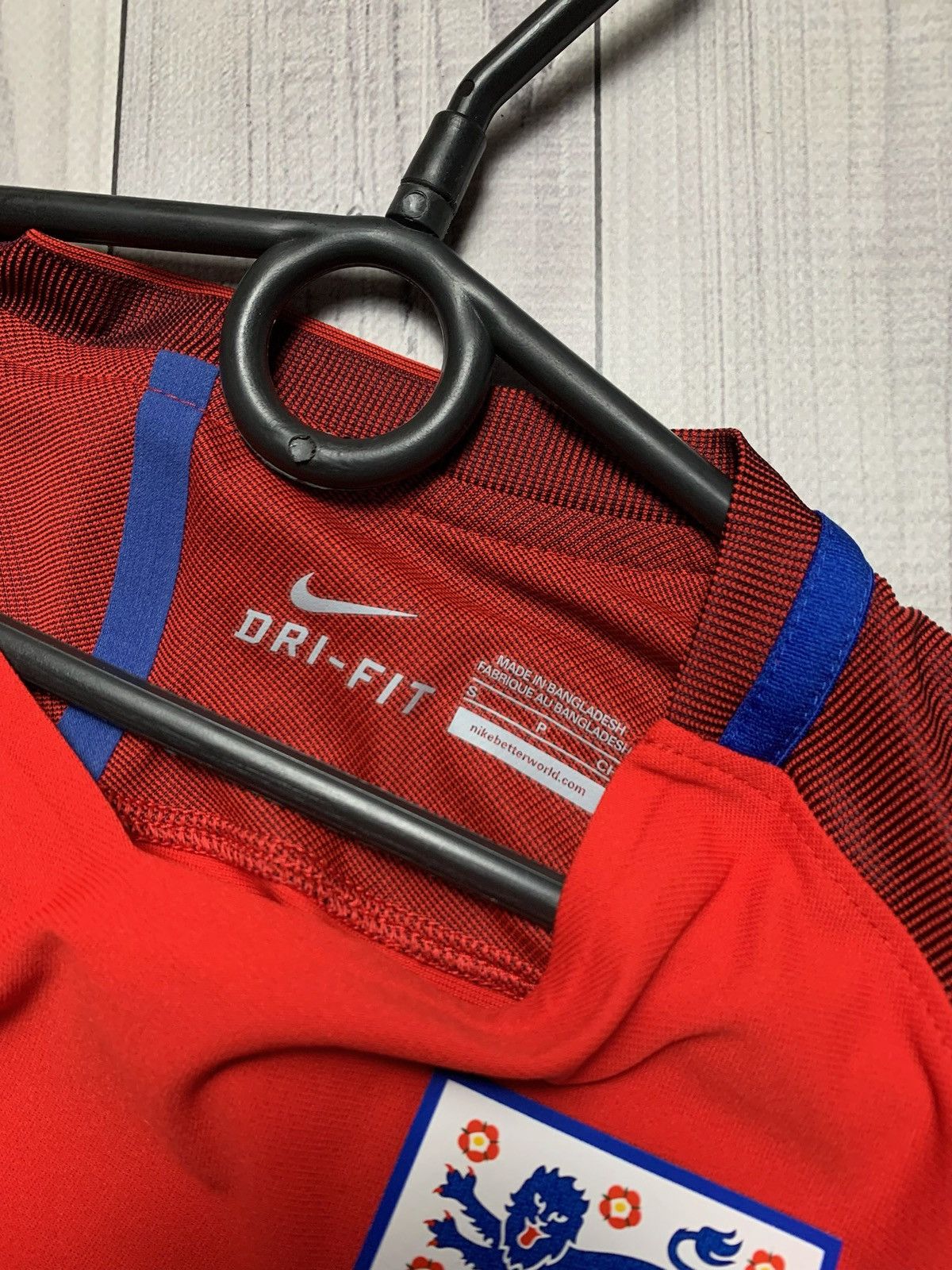 Vintage Vintage Nike England women’s planning soccer jersey size S Size S / US 4 / IT 40 - 3 Thumbnail