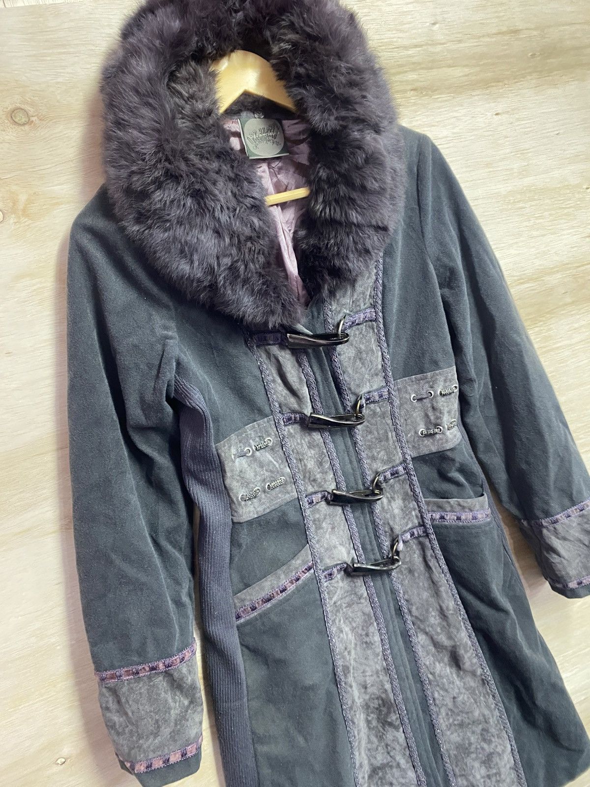 14th Addiction Ozz Angelo Fur and Metal Decoration Punk Jacket racoon Size ONE SIZE - 4 Thumbnail