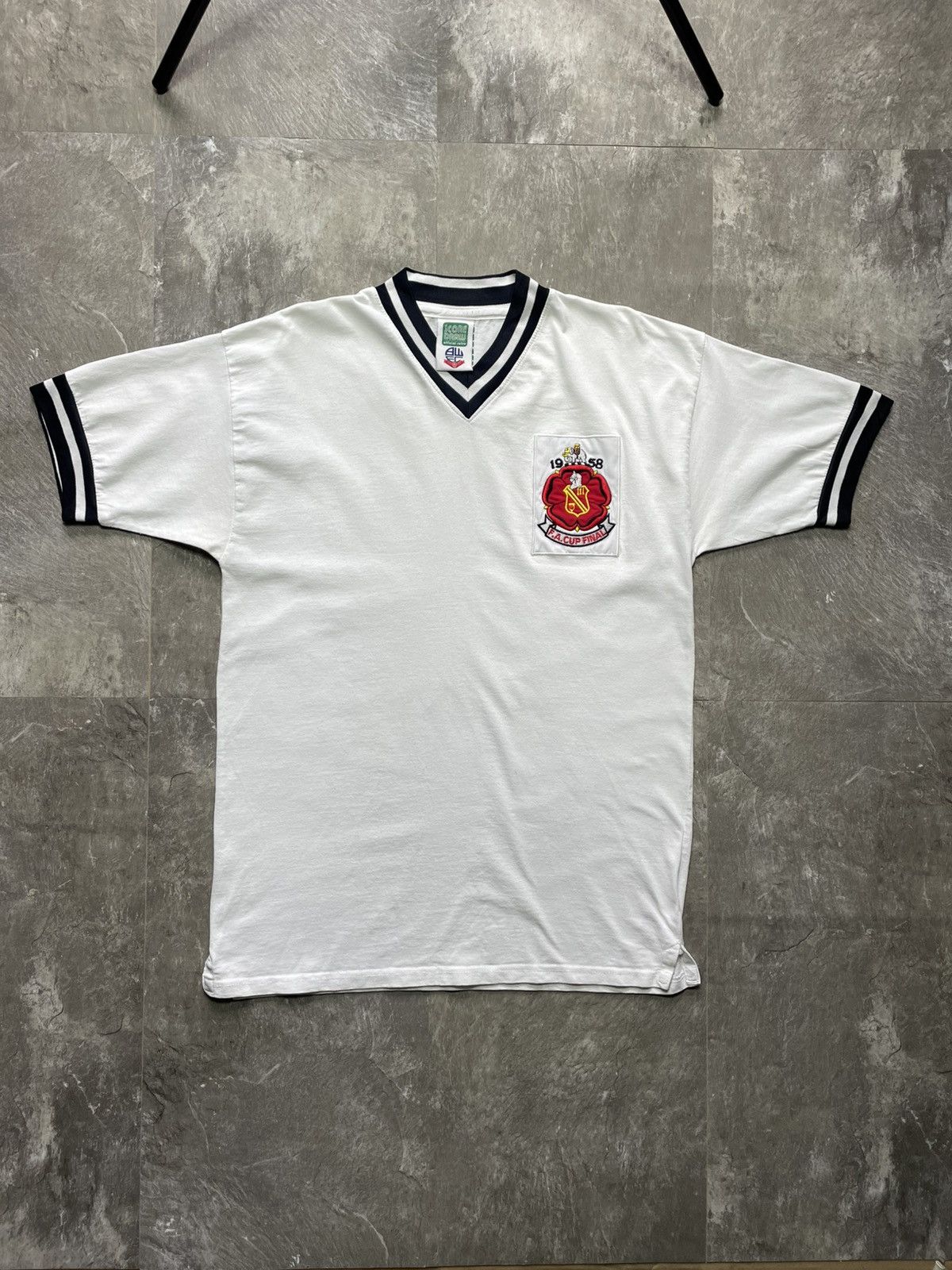 Vintage Bolton FC 1958 F.A. Cup Score Draw Football Shirt Soccer Size US L / EU 52-54 / 3 - 1 Thumbnail
