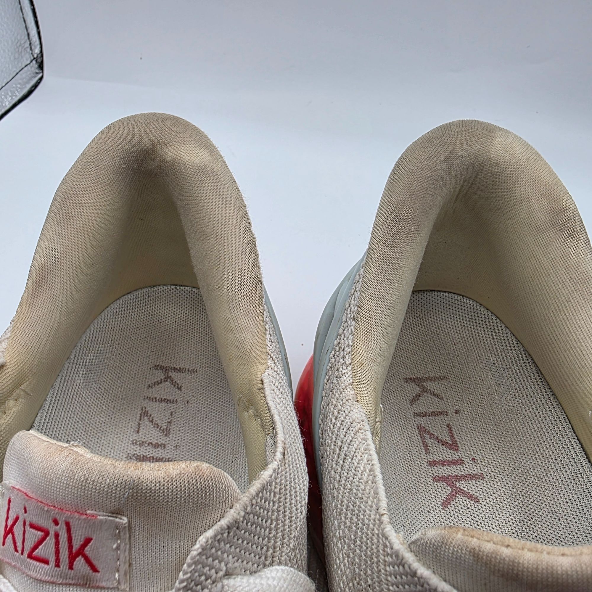 Other Kizik Athens Sunrise Womens Size 9 White Athletic Shoes Runn Size US 9 / IT 39 - 9 Thumbnail