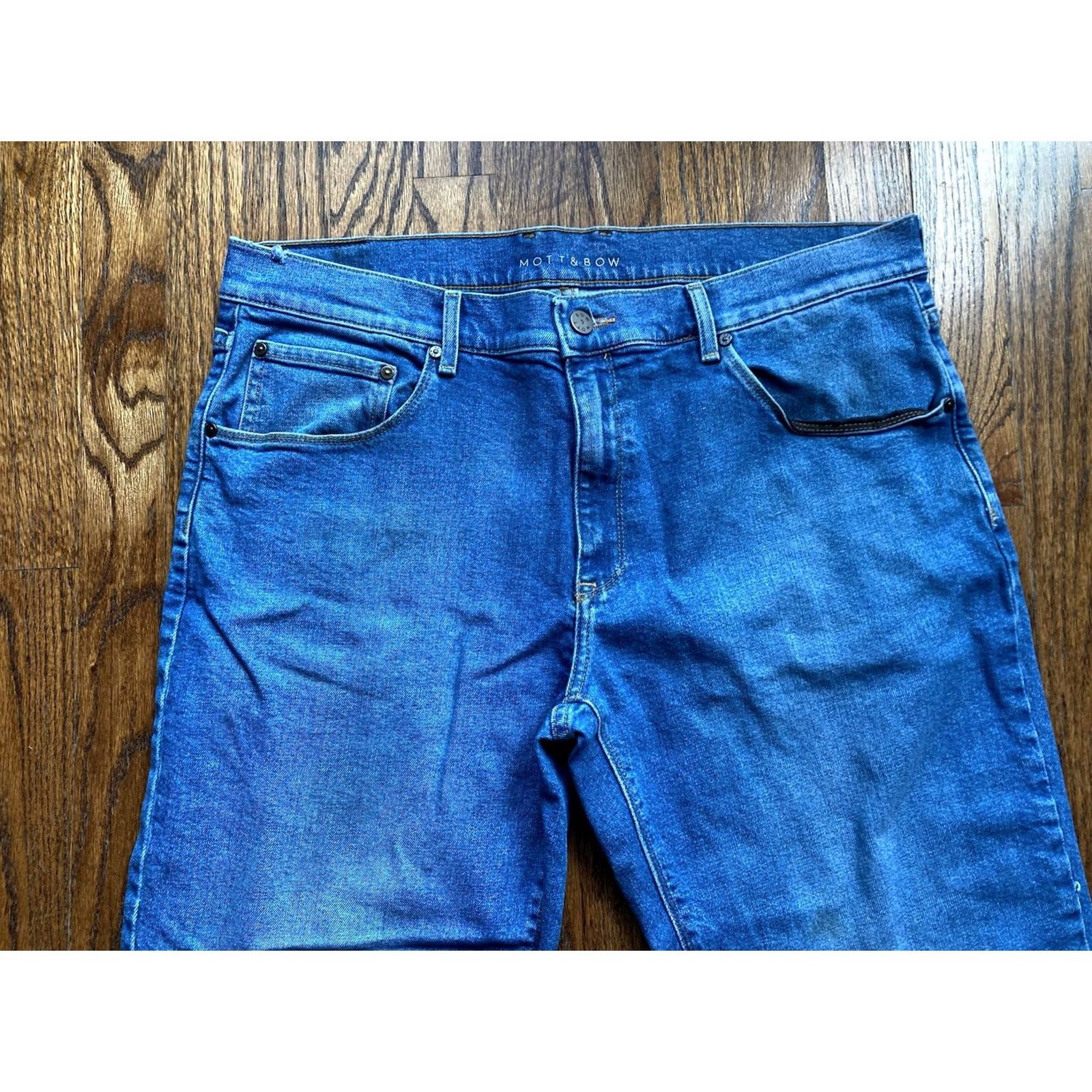 Mott & Bow Mott & Bow Jeans Mens 38x30 Denim Blue Cotton Blend Stretch Straight Inseam 32 Bow Accents Regular Waist 38 Size US 38 / EU 54 - 2 Thumbnail