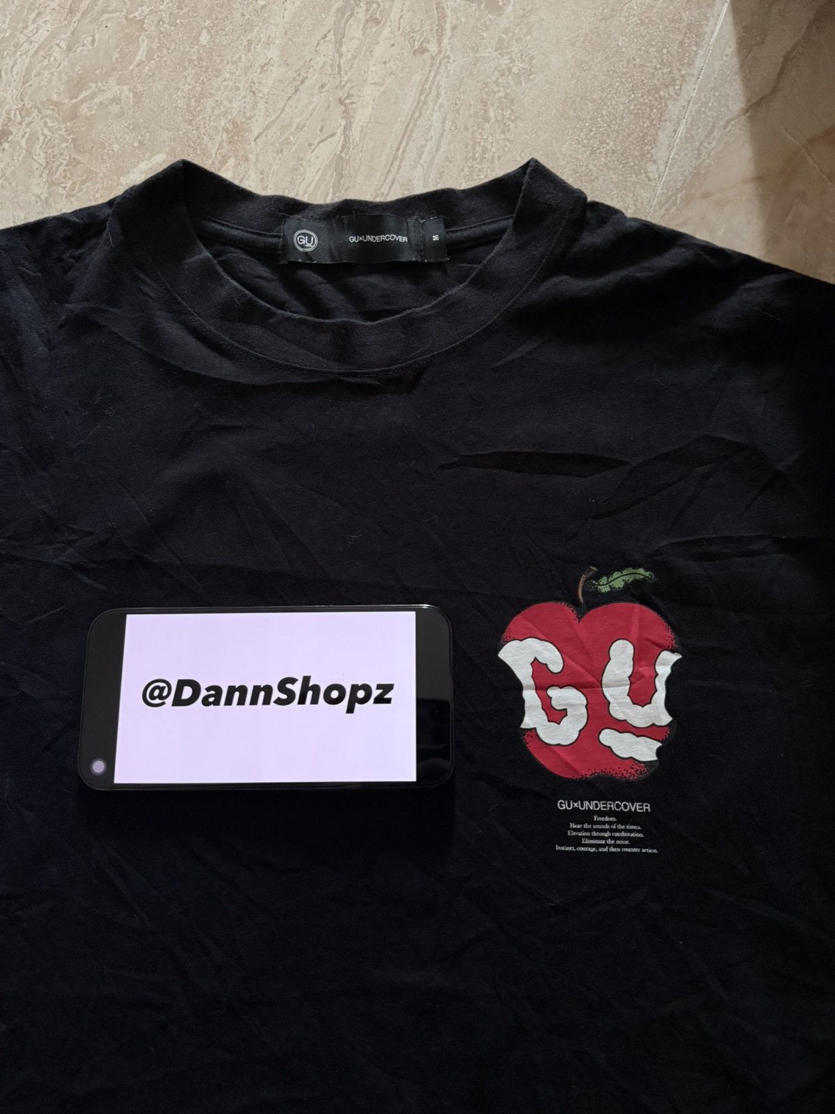 Undercover ‼️RARE‼️ Undercover X GU Jun Takahashi Apple Tee Size US M / EU 48-50 / 2 - 3 Thumbnail
