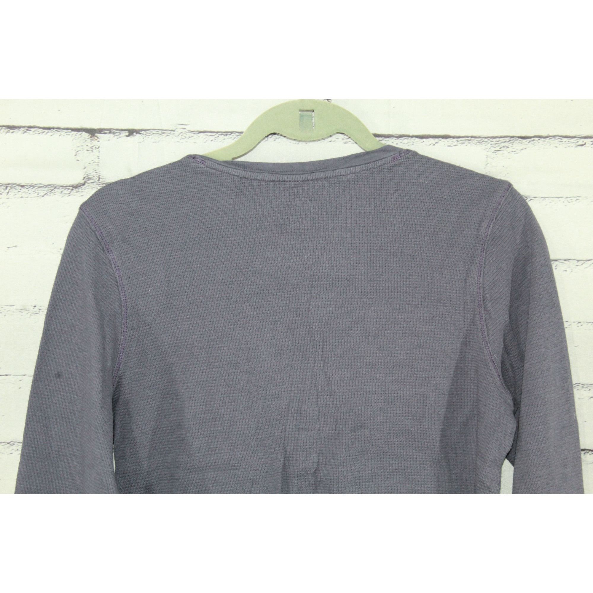 L.L. Bean LL Bean Women's Waffle Knit Henley Shirt Preppy Casual Navy Size L / US 10 / IT 46 - 4 Thumbnail