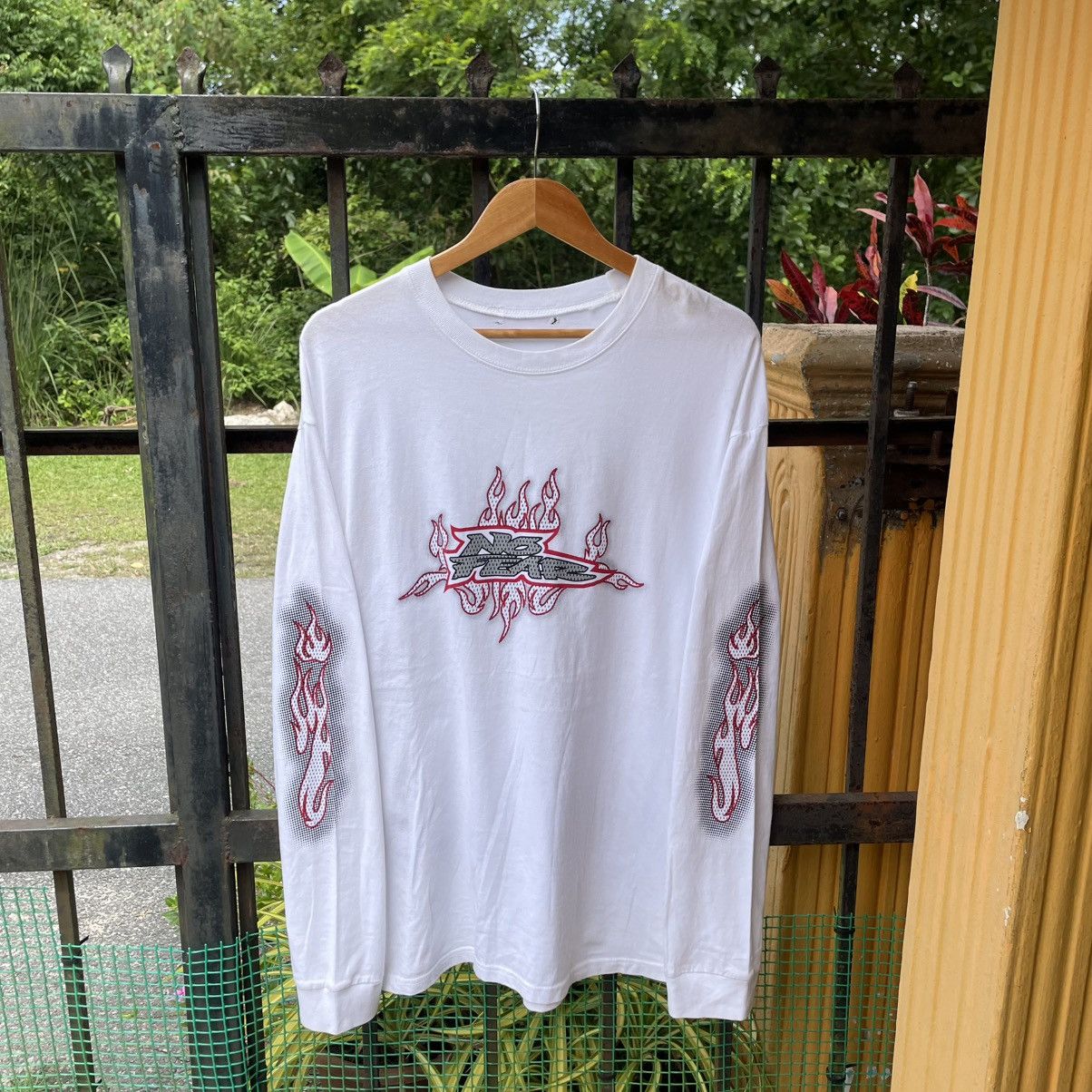 🔥Vintage 90s No Fear Big Spellout Flame Long Sleeves Tee