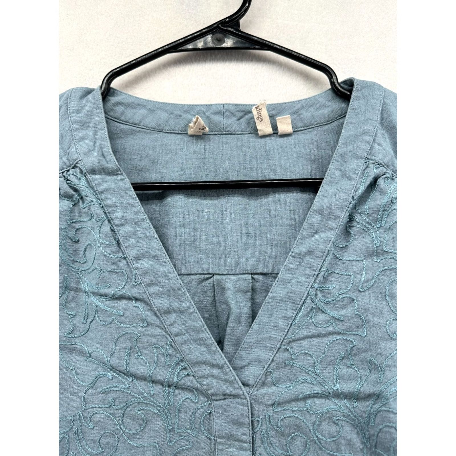 Soft Surroundings Soft Surroundings Tunic Blouse Blue Women's Large Lillith Embroidered Linen, 3/4 Sleeve, V-Neck, Pullover, Lightweight Casual Designer Top Size L / US 10 / IT 46 - 4 Thumbnail