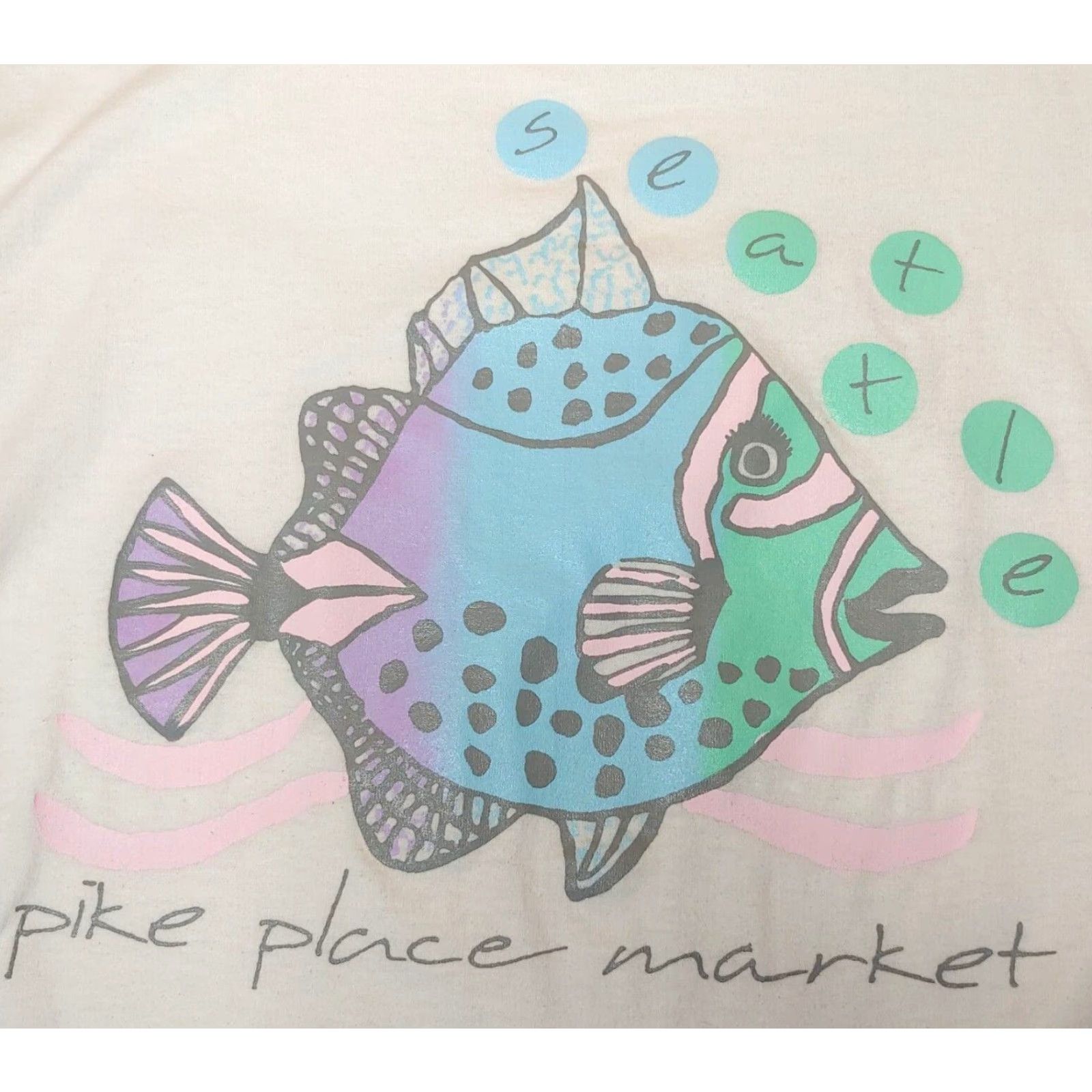 Hanes VINTAGE Hanes Medium Seattle WA Pike Place Market Shirt Unisex Adults White Short Sleeve Crew Neck Fish Graphic Read Single Stitch 20" Chest 26" Long Size US M / EU 48-50 / 2 - 2 Thumbnail