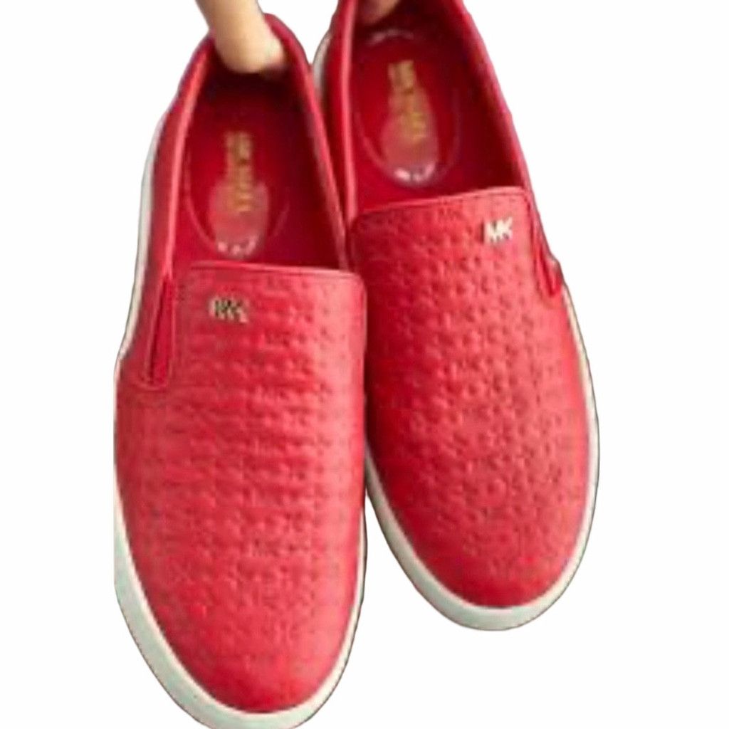 Michael Kors Michael Kors Logo Embossed Patent Slip-On | EUC | Sz 5 Size US 5 / IT 35 - 1 Thumbnail