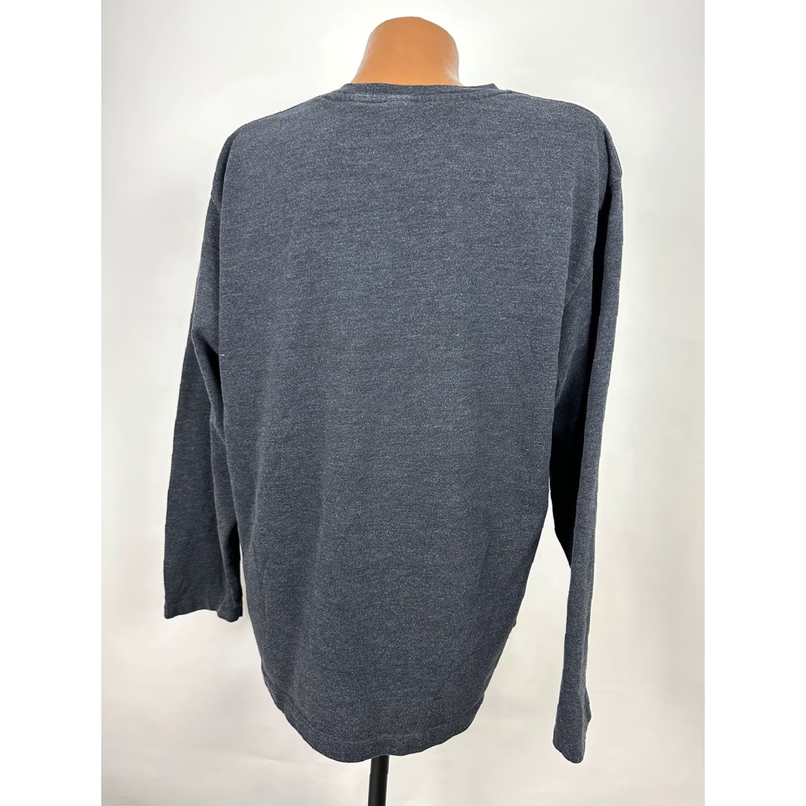 Old Navy VINTAGE Old Navy Shirt Men XL V-Neck Heavyweight Charcoal Heather/Cotton Polyester Minimalist T-Shirt 2000s Mens Size US XL / EU 56 / 4 - 6 Thumbnail