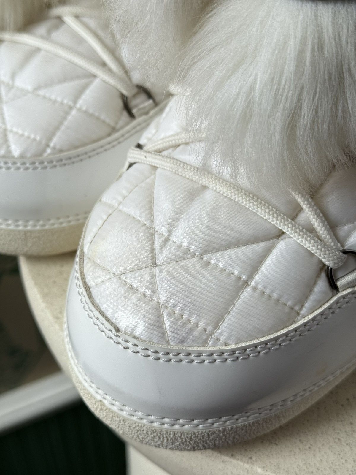 Dior DIOR Moon Boots Fur Snow White by John Galliano Size: 35-37 Size US 6 / IT 36 - 17 Thumbnail