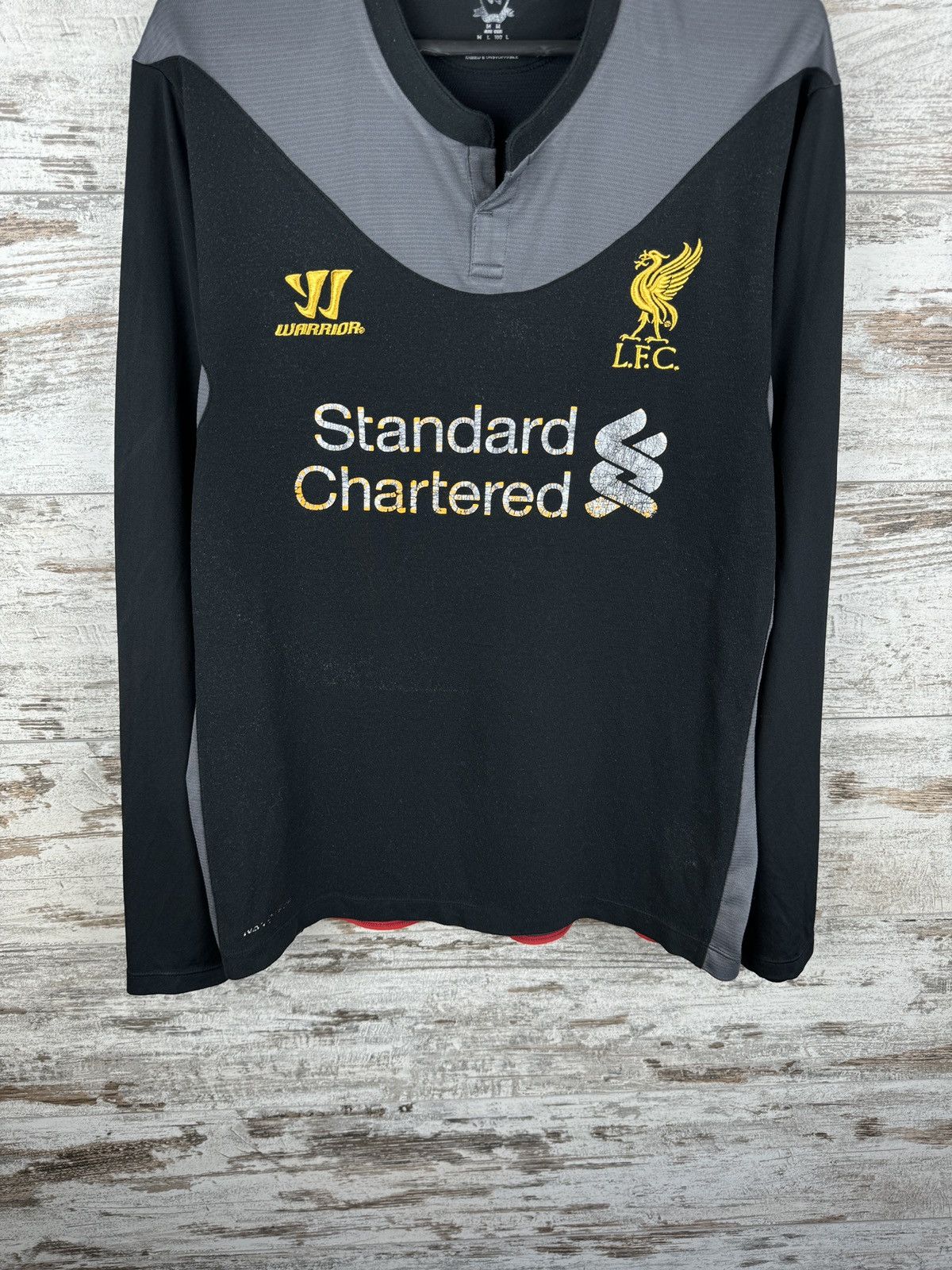 Vintage Mens Vintage Warrior Liverpool FC Long-sleeve T-shirt jersey Size US M / EU 48-50 / 2 - 4 Thumbnail