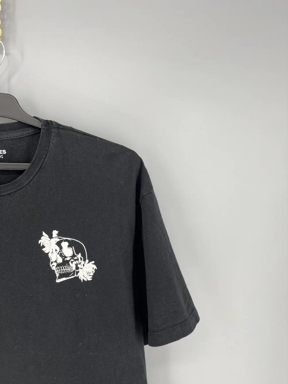 Vintage Skulls Vintage Y2K Rock Metal Size M Black Reverse Logo Size US M / EU 48-50 / 2 - 6 Thumbnail
