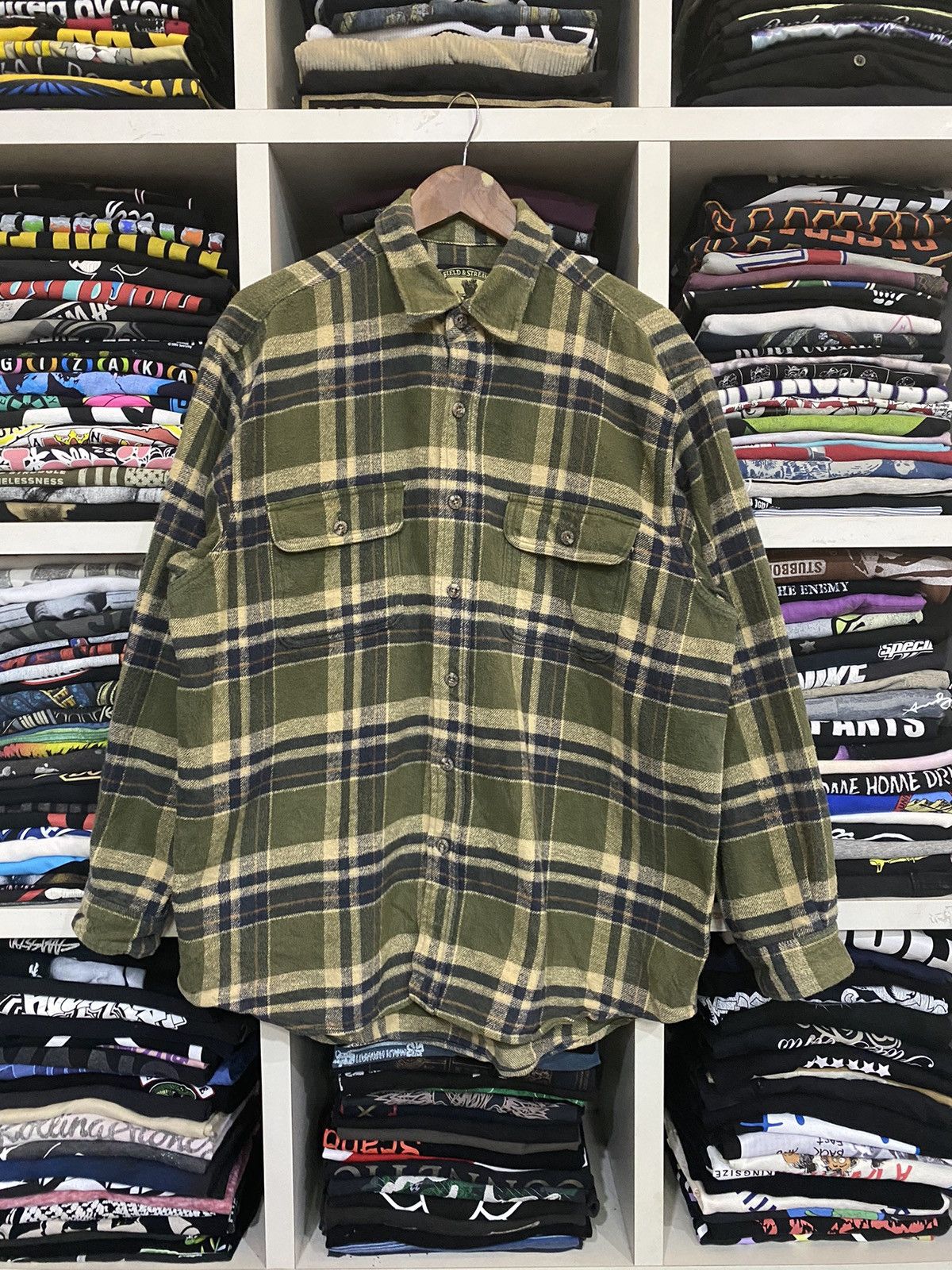 image of Field And Stream x Flannel Field & Stream Flannel in Green, Men's (Size Medium)