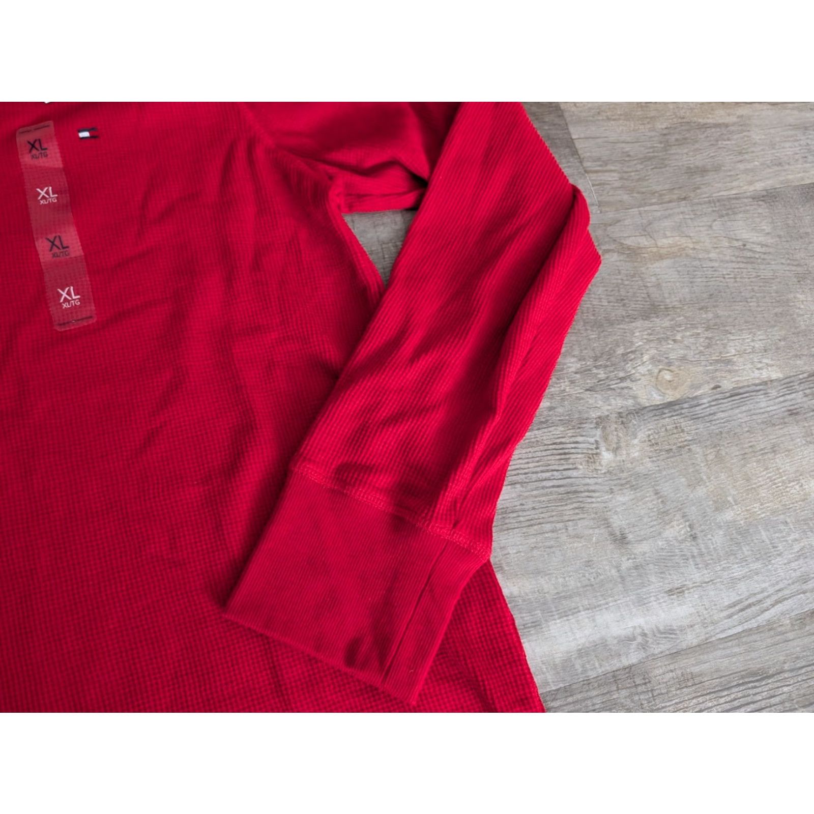 Tommy Hilfiger NWT Tommy Hilfiger Men's Thermal Long Sleeve Shirt Size XL Mustang Red Waffle Size US XL / EU 56 / 4 - 3 Thumbnail