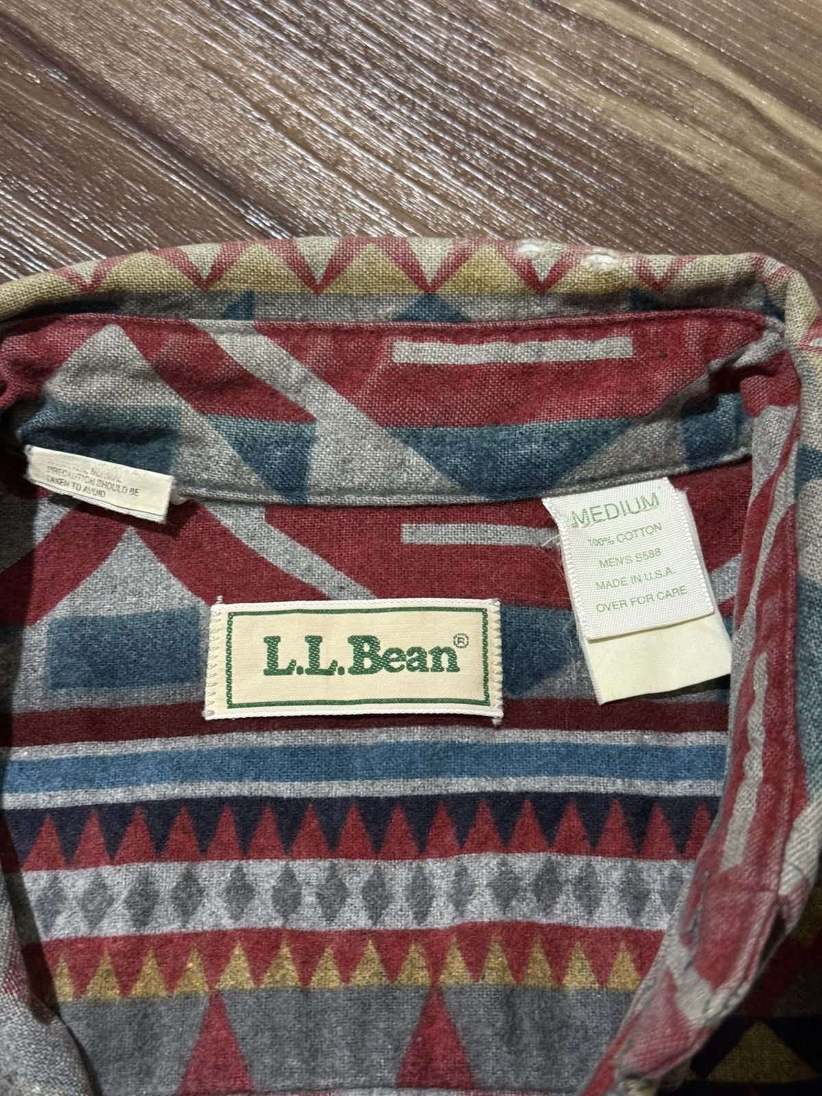 L.L. Bean Vintage LL Bean navajo shirt Size US XL / EU 56 / 4 - 4 Thumbnail