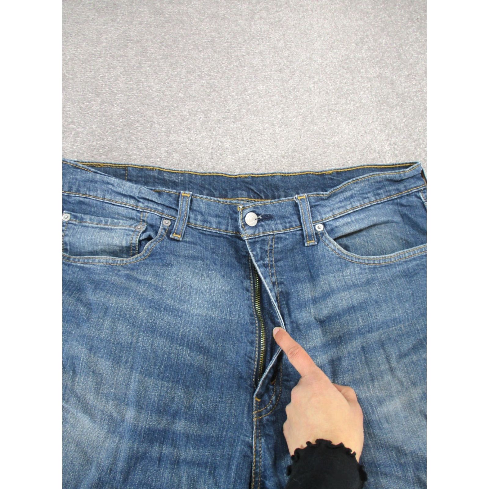 Levi's Levis Levi's 505 Jeans Mens Regular Fit Straight Dark Wash Denim Blue 38x30 38 30 Inseam Regular Size 38 Denim Jeans 505 Brand Levi's 505 Size US 38 / EU 54 - 3 Thumbnail