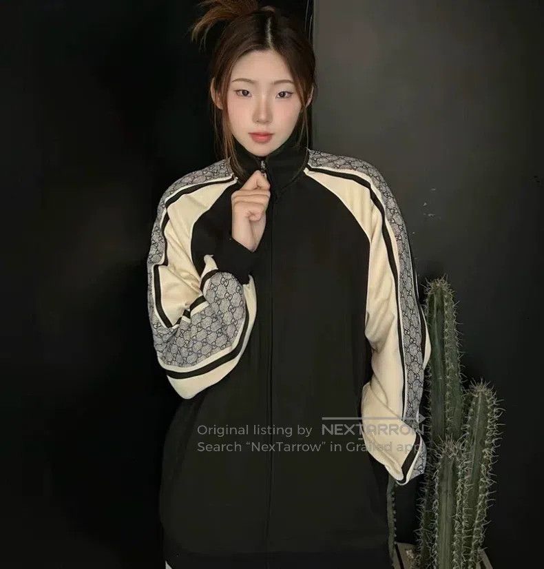 Gucci Gucci Black side logo jacquard stand-up collar zipper long Size US M / EU 48-50 / 2 - 8 Thumbnail