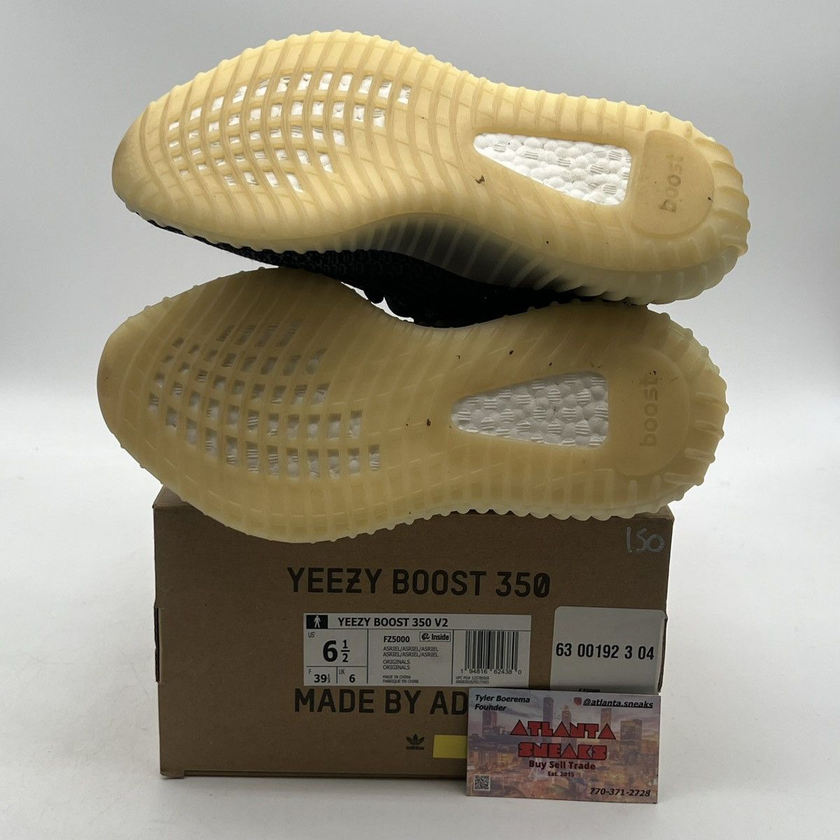 Adidas Yeezy boost 350 Carbon Size US 6.5 / EU 39-40 - 8 Thumbnail