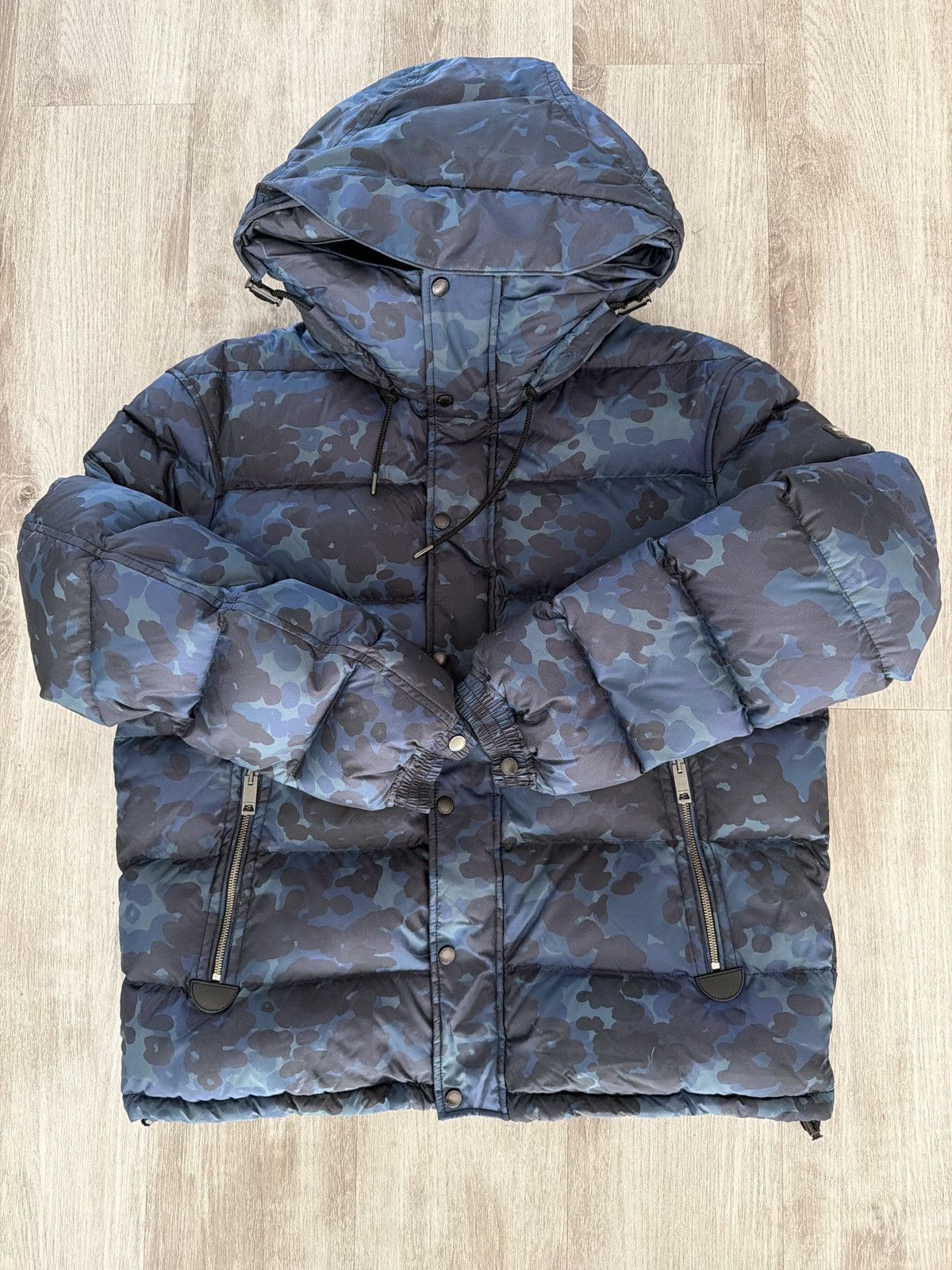 Burberry BURBERRY CAMO PUFFER Size US XL / EU 56 / 4 - 5 Thumbnail