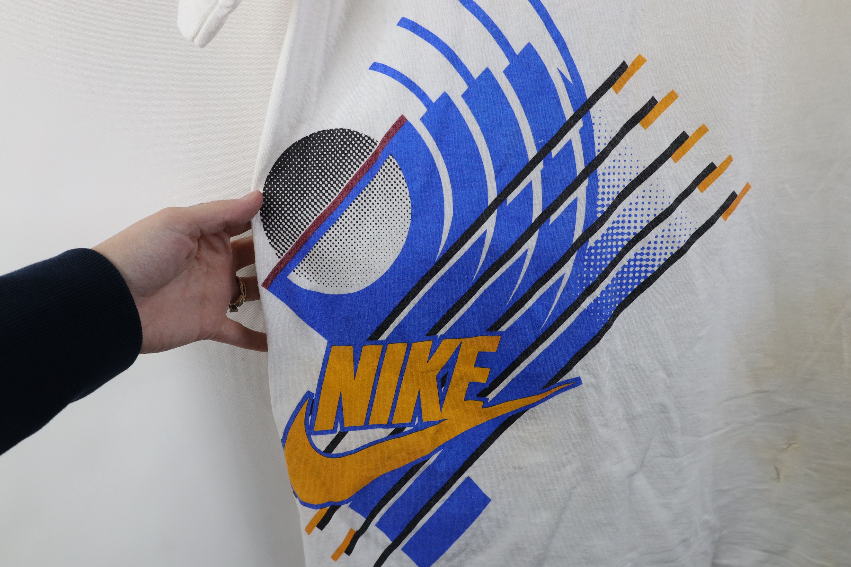Nike Vintage 90s Nike Abstract Spell Out T-Shirt White USA Size US XL / EU 56 / 4 - 7 Thumbnail