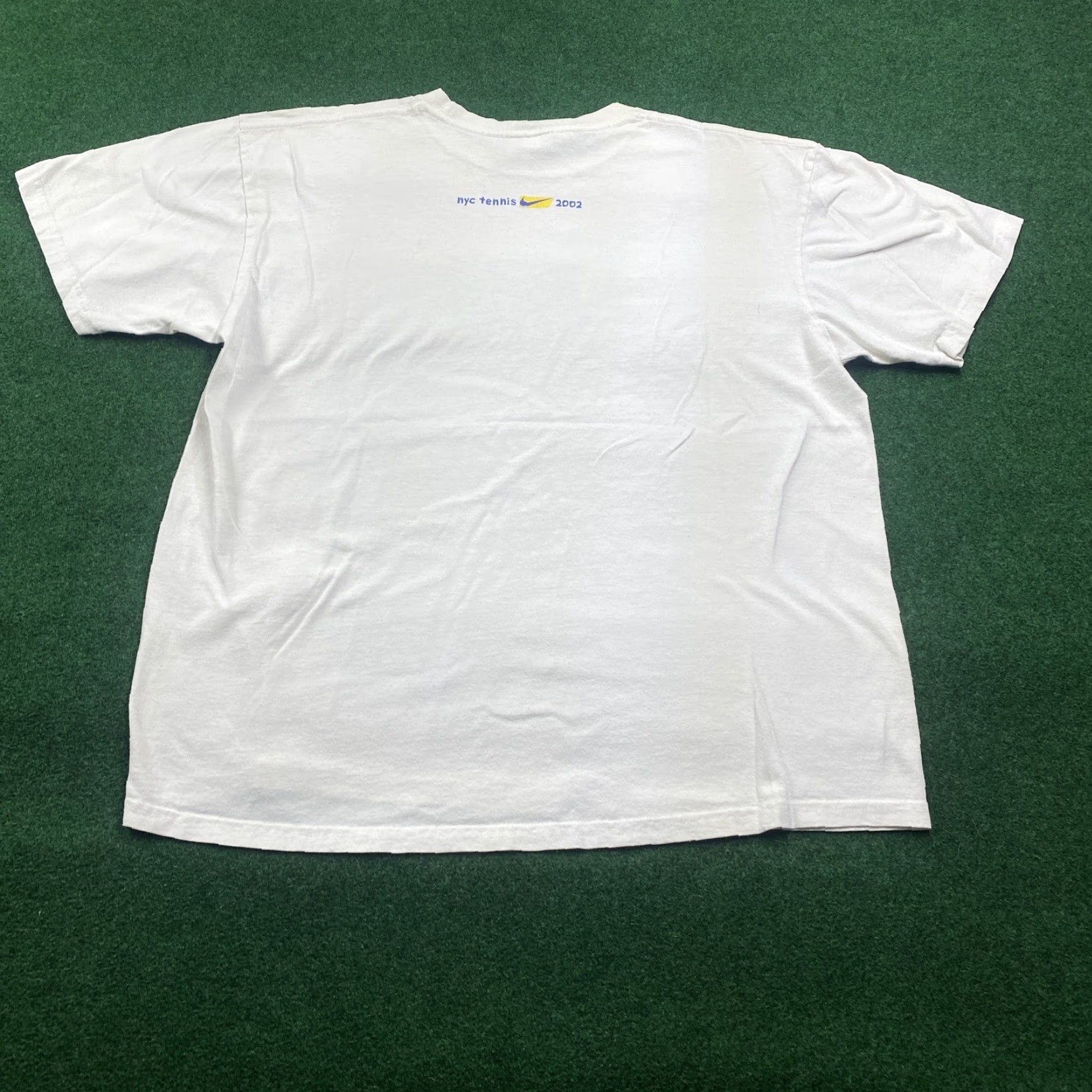 Nike Nike Shirt Mens L White Y2K NYC Tennis Swoosh Logo Tee 2002 Vintage Size US L / EU 52-54 / 3 - 4 Thumbnail