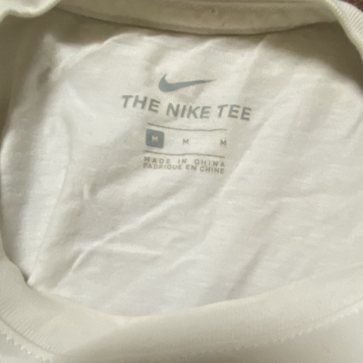 Nike The Nike Graphic Tee Size US L / EU 52-54 / 3 - 5 Thumbnail