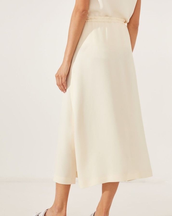 Loro Piana o1srvl11e0824 Lina Silk Midi Skirt in White Size 28" / US 6 / IT 42 - 4 Thumbnail