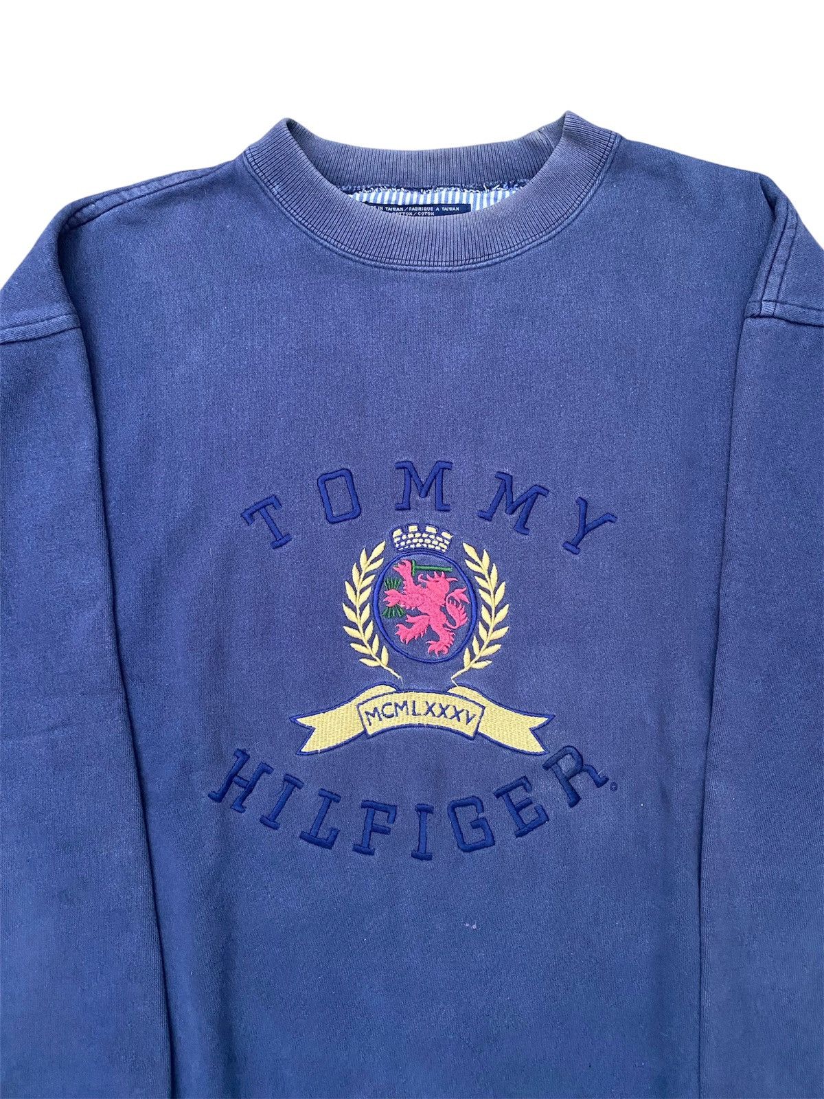 Tommy Hilfiger Vintage Tommy Hilfiger Embroidery Logo Sweatshirt Size US S / EU 44-46 / 1 - 2 Thumbnail