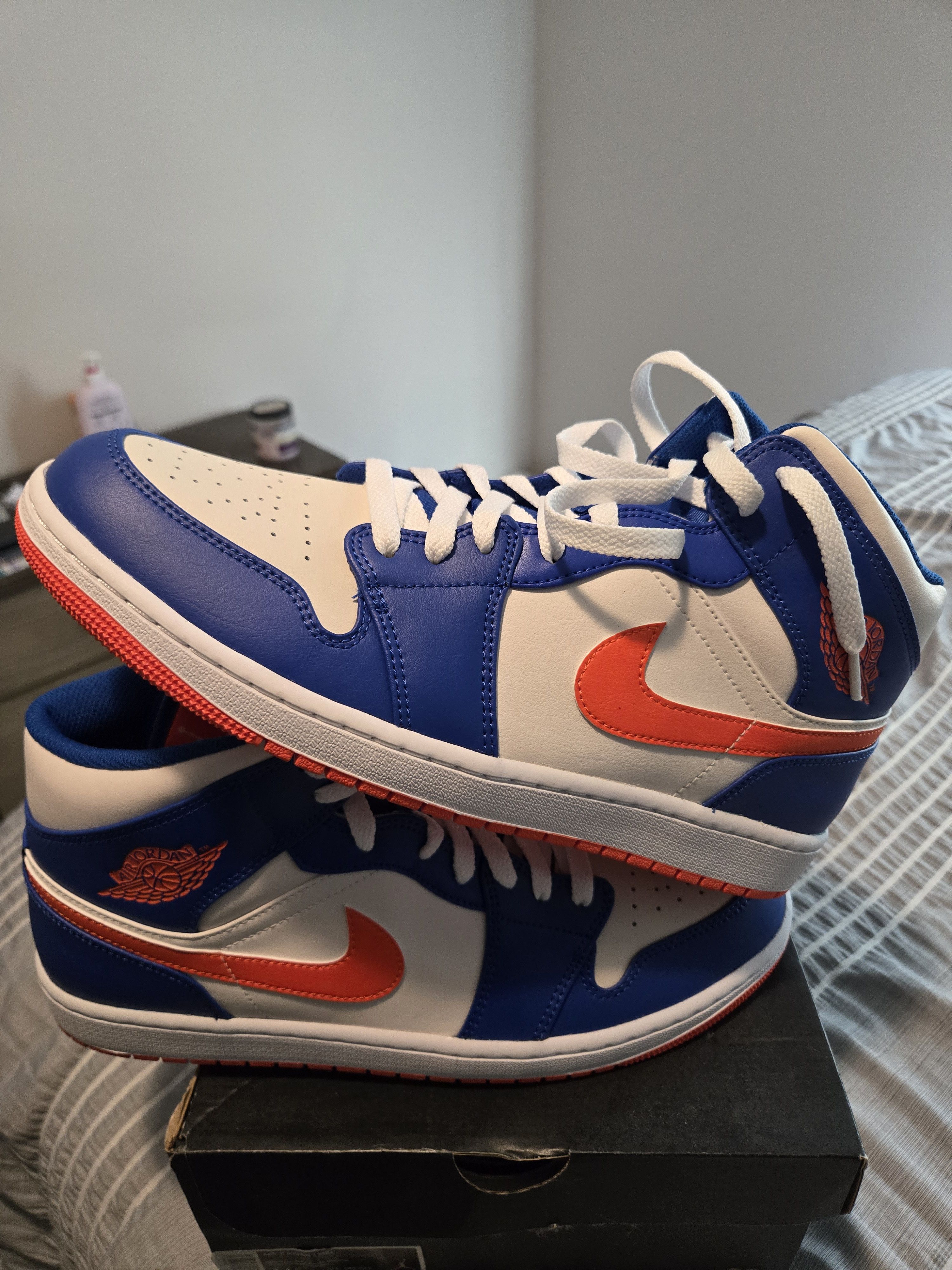 Nike Jordan 1 mid Wheaties Size US 11.5 / EU 44-45 - 2 Thumbnail